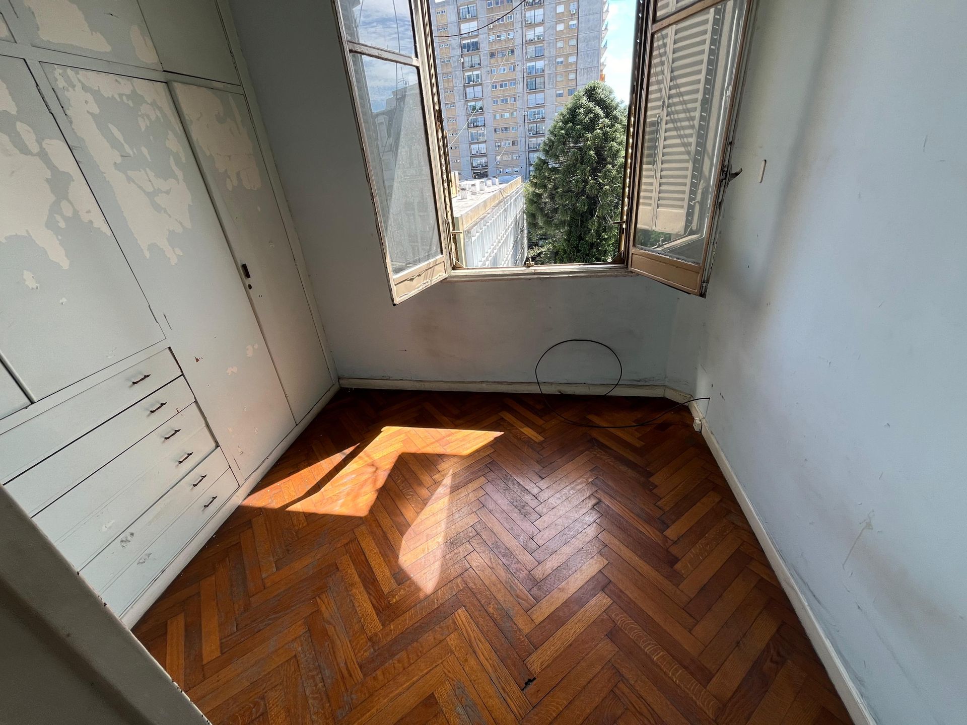 VENTA CABALLITO DEPARTAMENTO 4 AMBIENTES FRENTE - 3