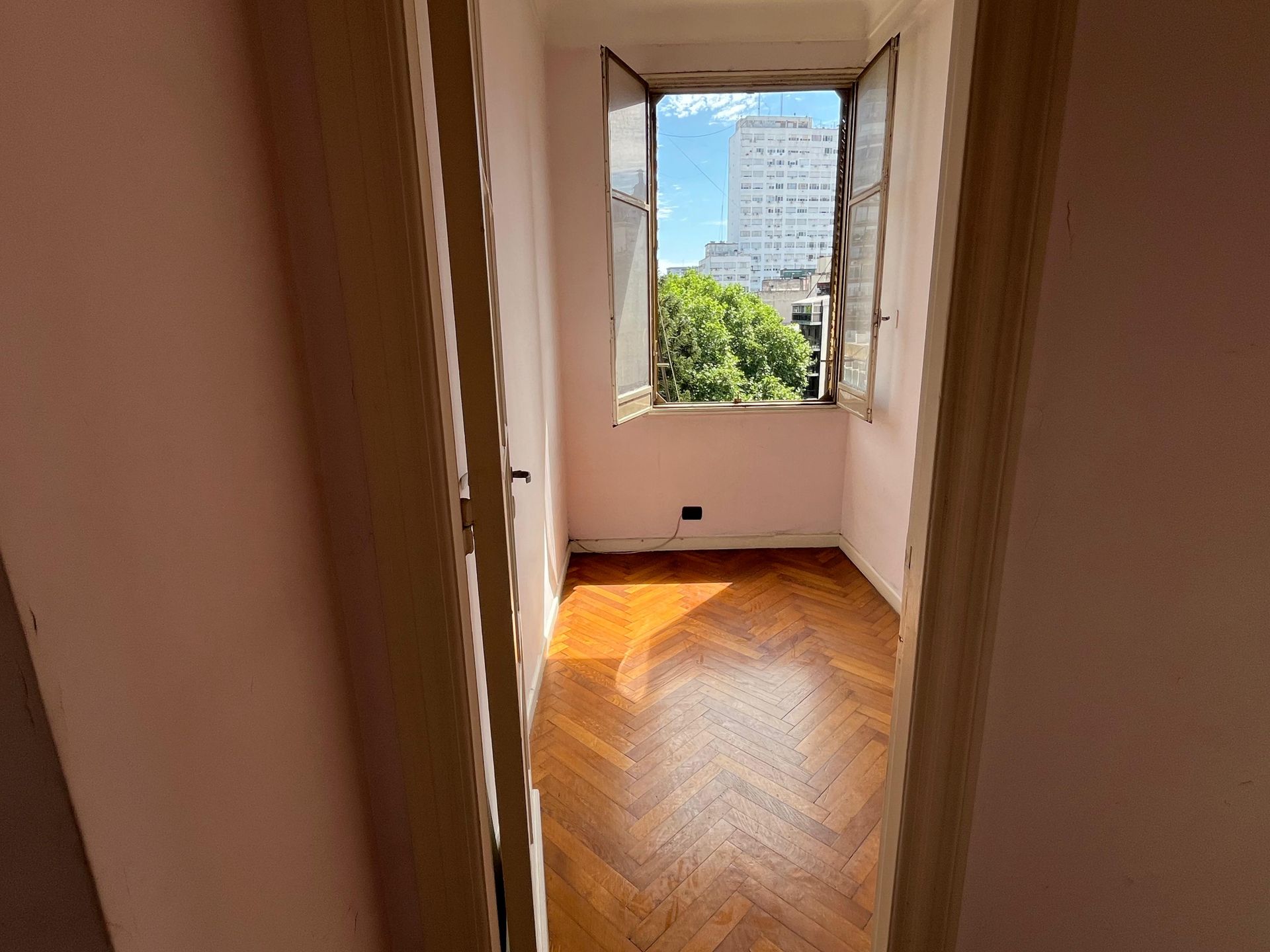 VENTA CABALLITO DEPARTAMENTO 4 AMBIENTES FRENTE - 8