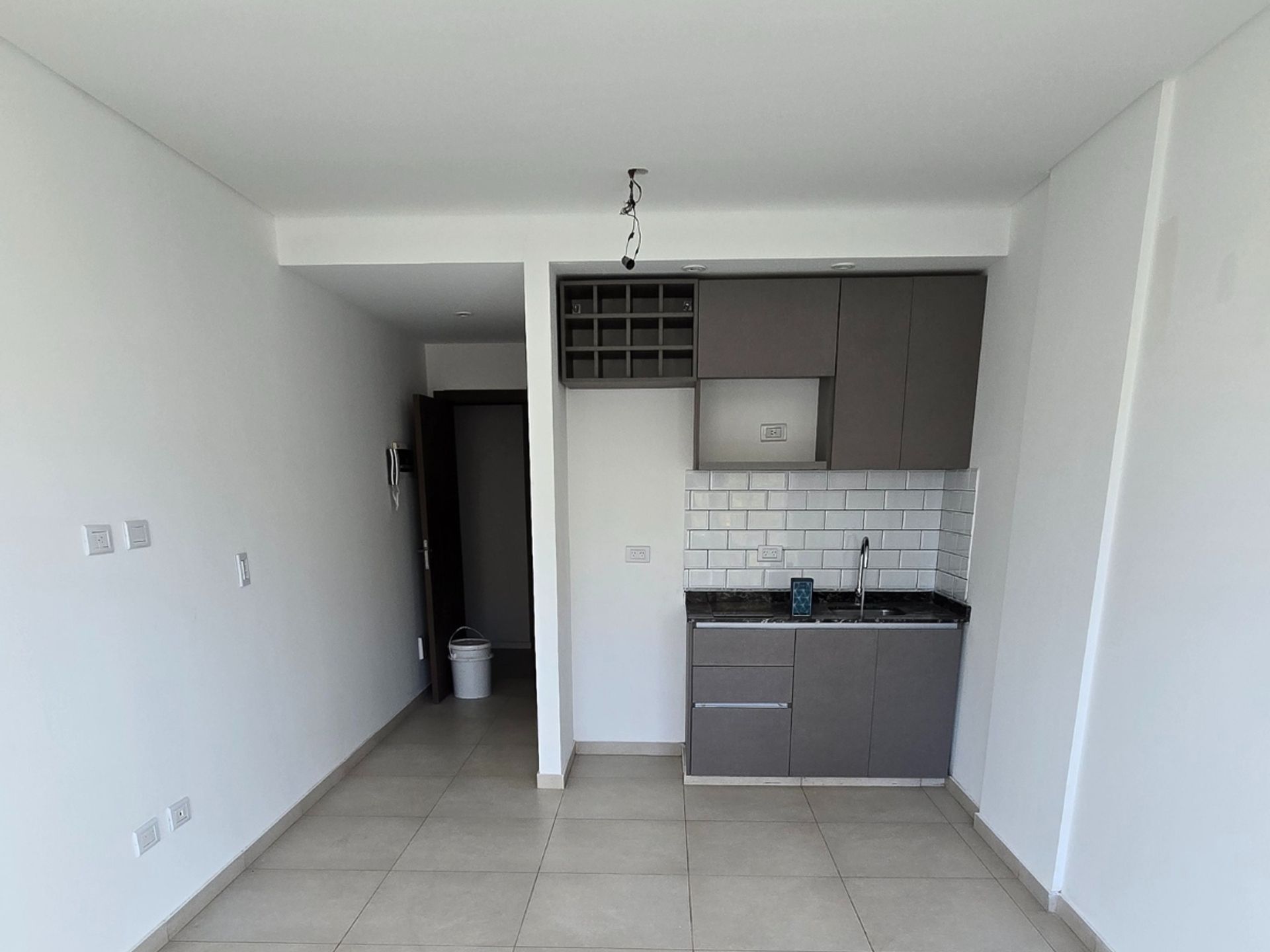 VENTA DPTO MONOAMBIENTE RAMOS MEJIA - 3