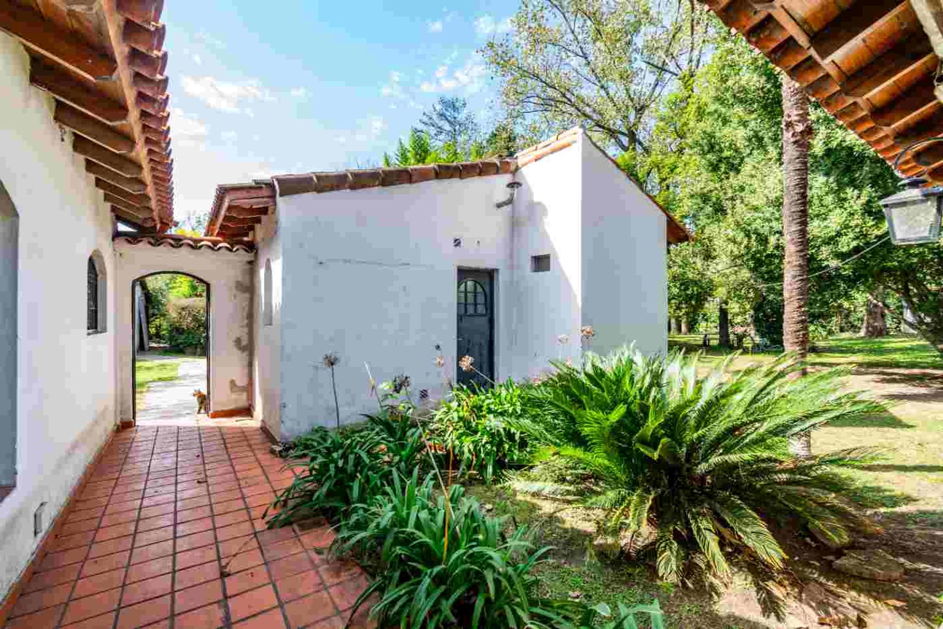 VENTA CASA QUINTA 6 AMB PISCINA LA REJA - 4
