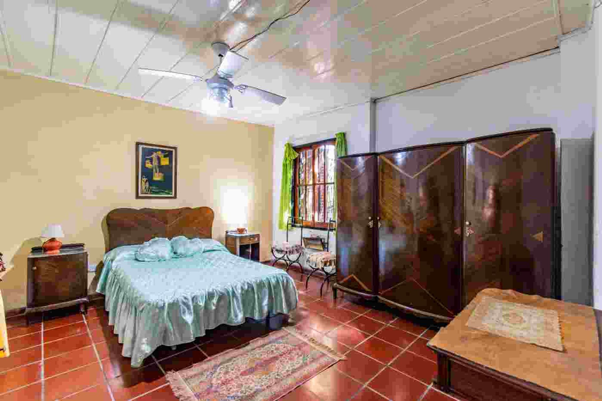 VENTA CASA QUINTA 6 AMB PISCINA LA REJA - 11