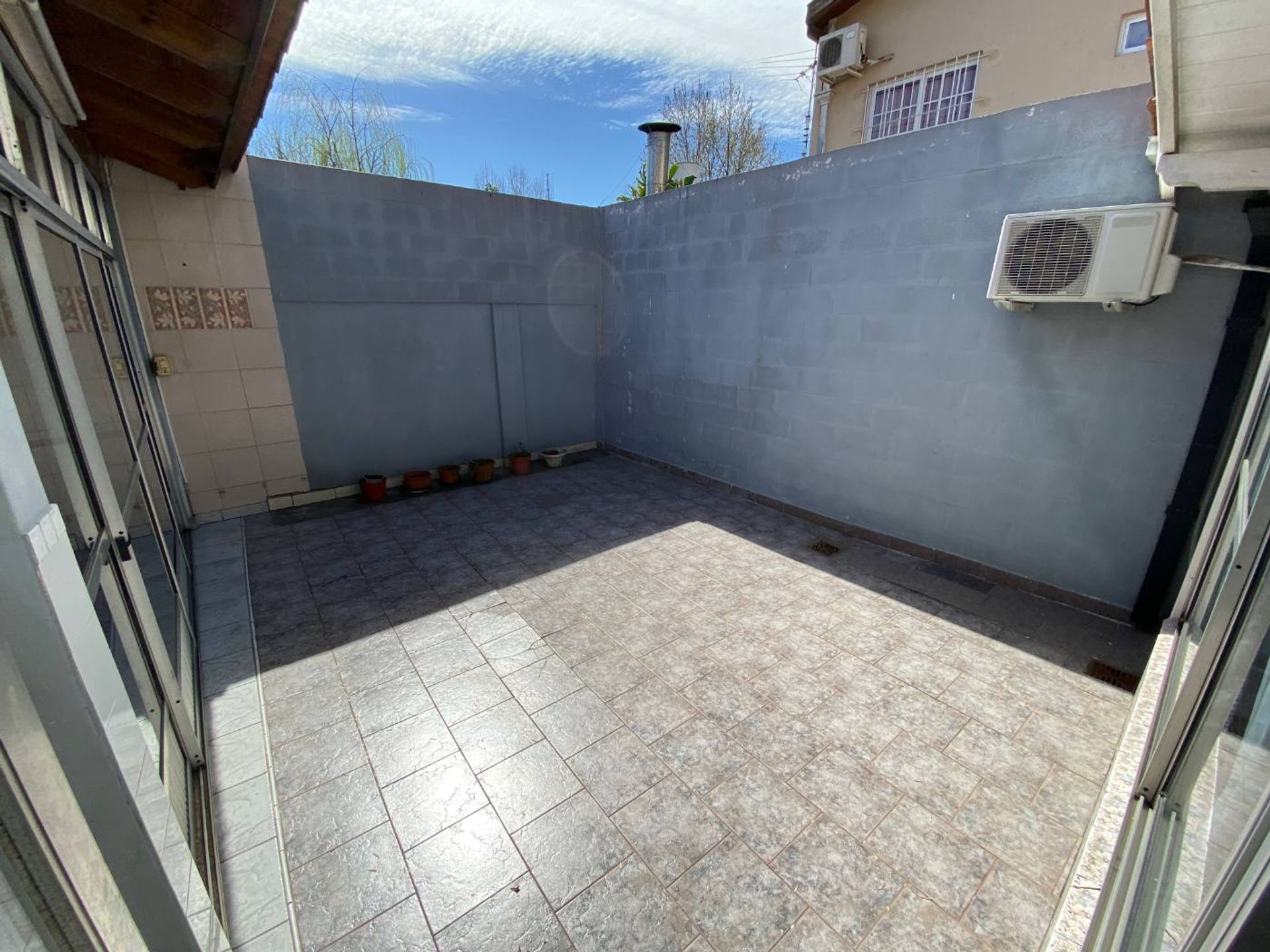CASA EN VENTA EN LOMAS DE ZAMORA CON PATIO - 20