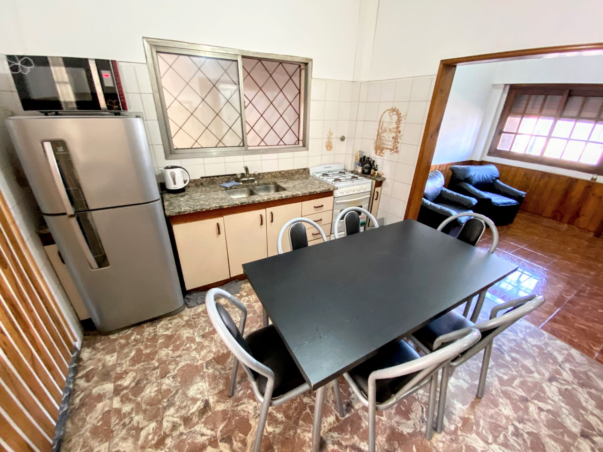 CASA EN VENTA EN LOMAS DE ZAMORA CON PATIO - 11