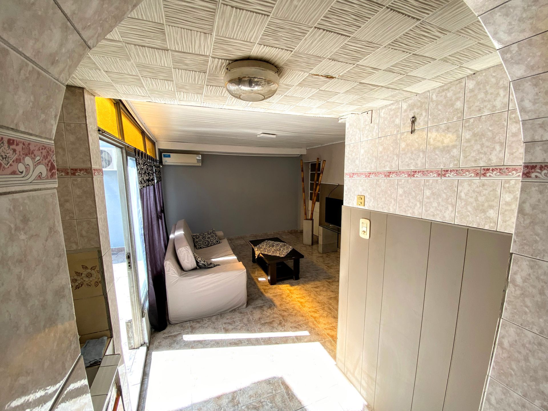 CASA EN VENTA EN LOMAS DE ZAMORA CON PATIO - 6