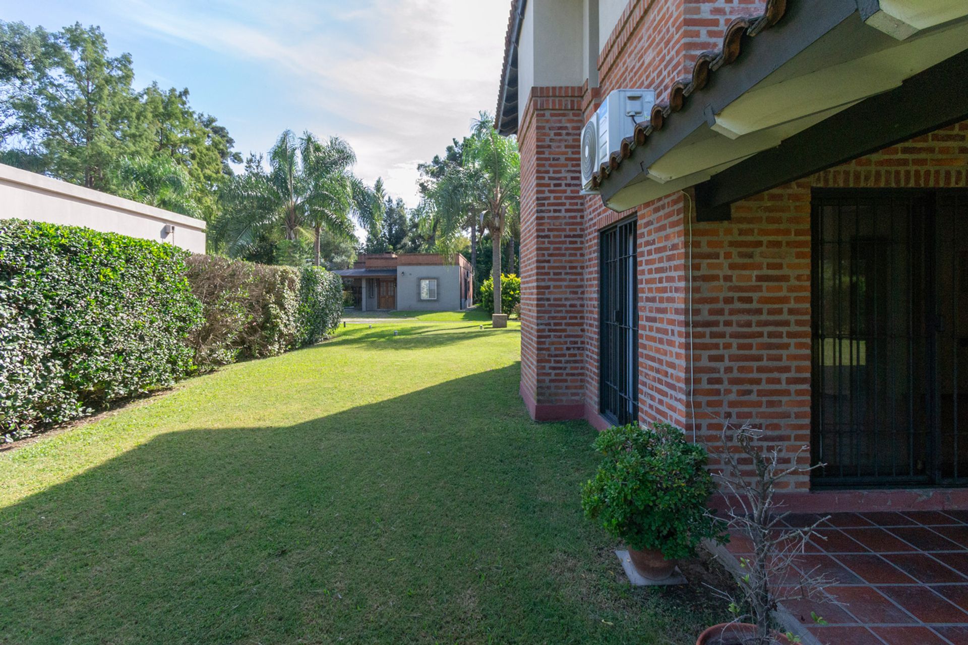 LA SOBERANA - Casa en Barrio cerrado APTO CREDITO — foto 8
