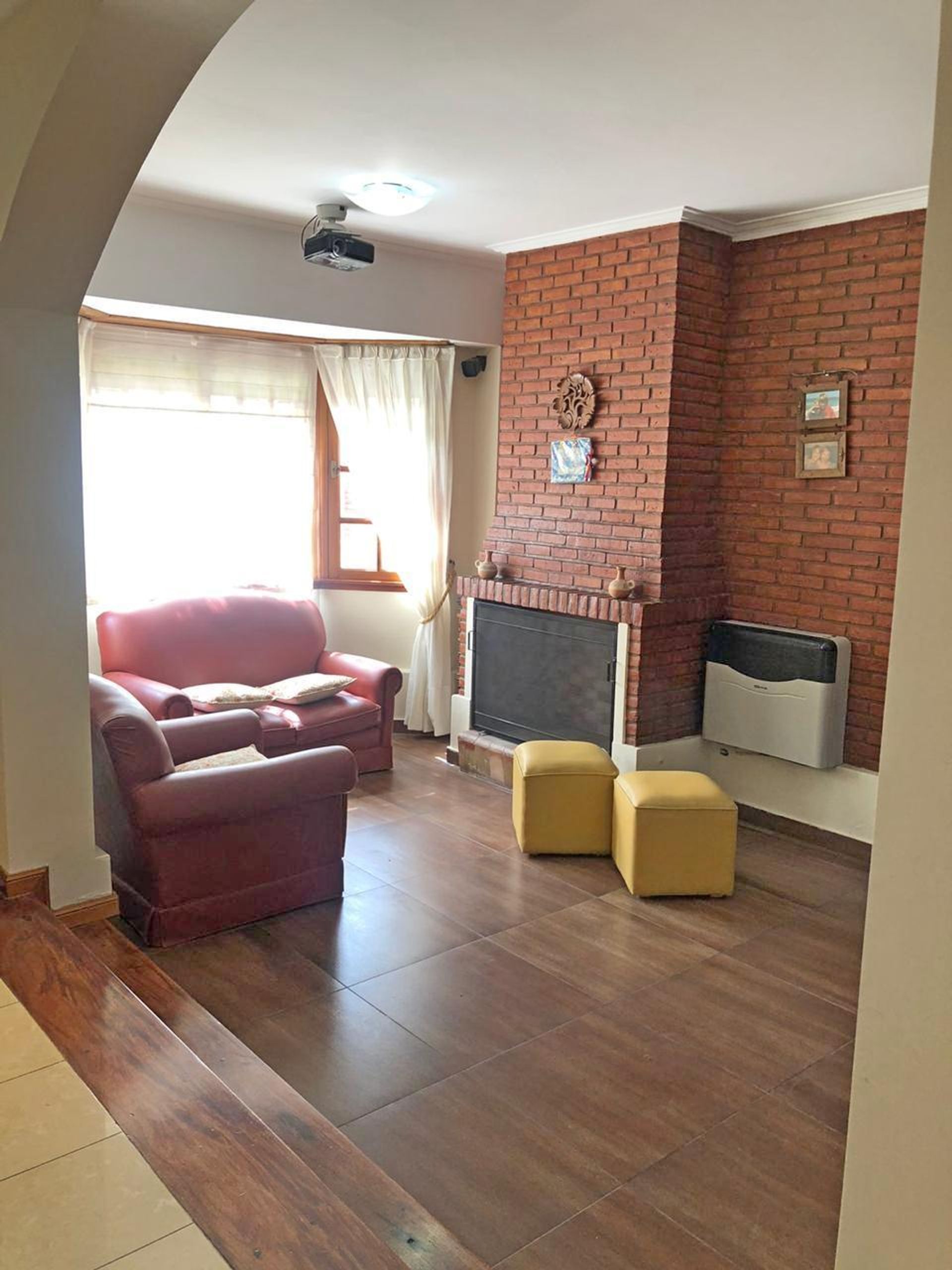 CHALET 5 AMB CON PILETA, GRAN PARQUE Y 2 COCHERAS - 11