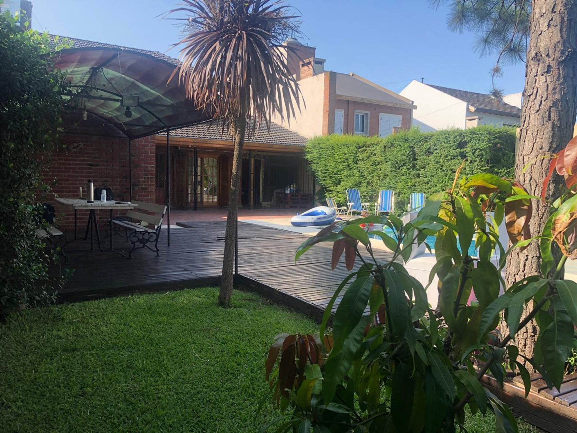 CHALET 5 AMB CON PILETA, GRAN PARQUE Y 2 COCHERAS - 3