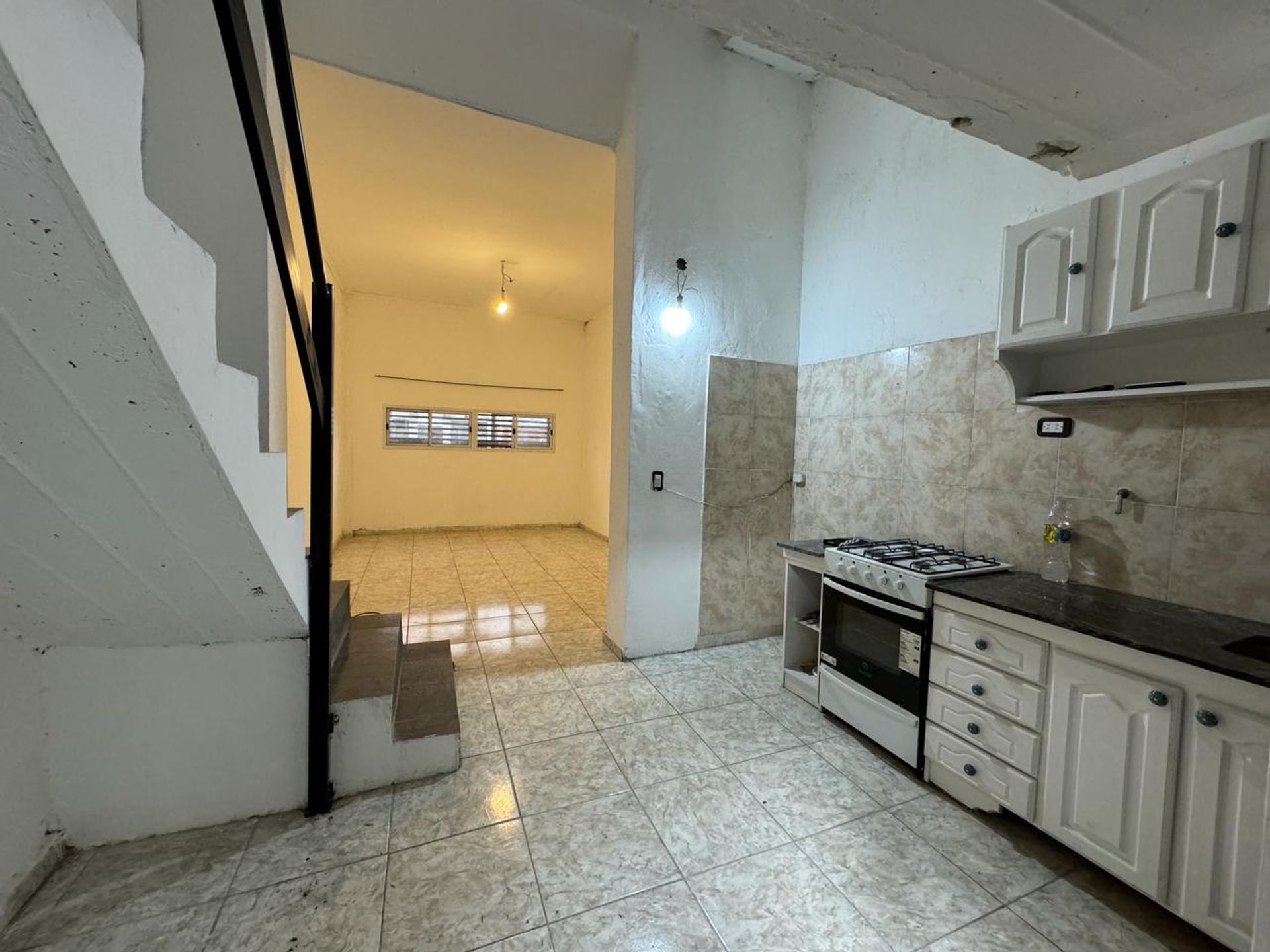 Venta Departamento tipo PH 4 amb. Patio Paternal - 3