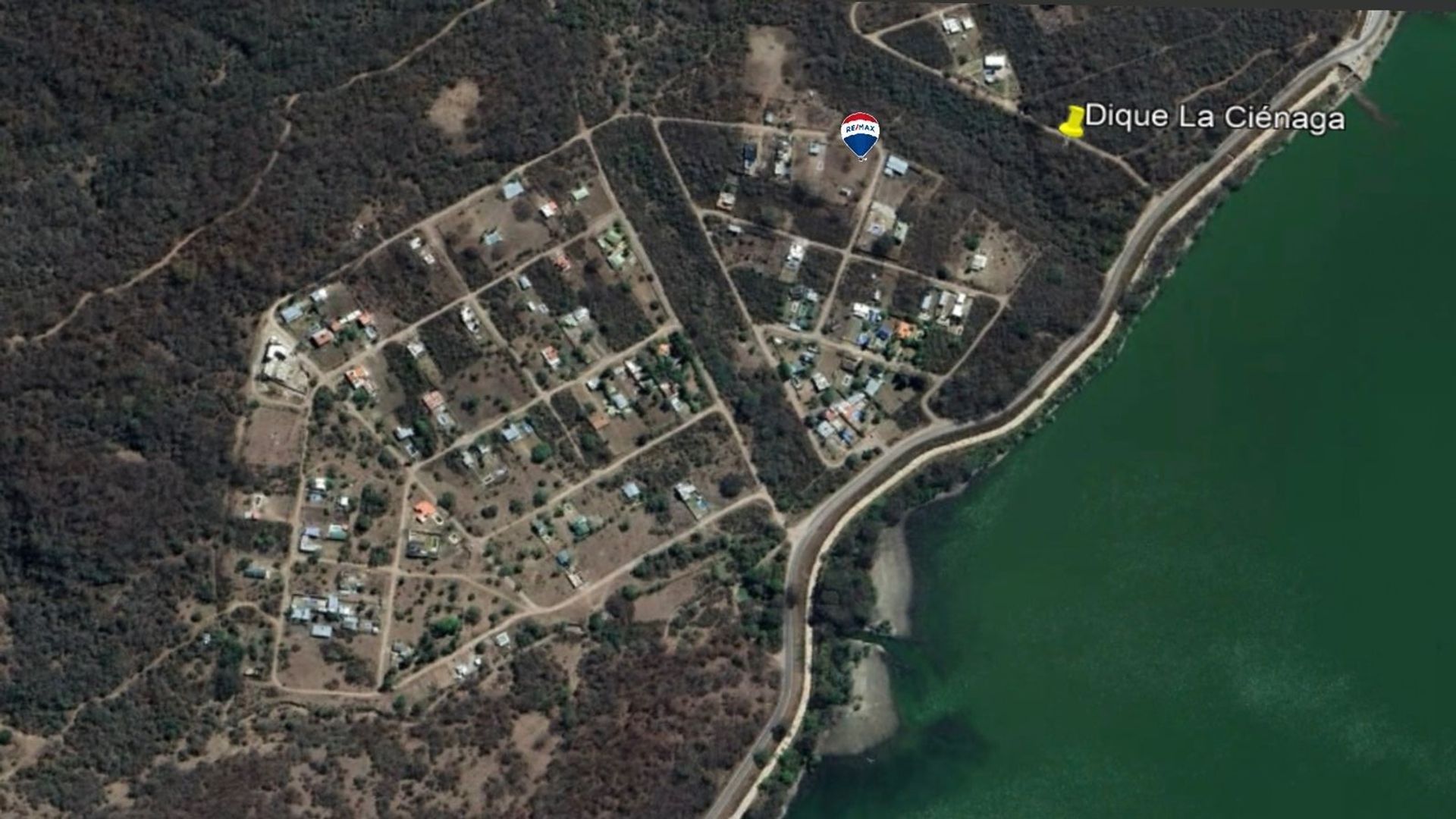 VENTA TERRENO 1036,04 M2 - B° PARQUE DE LA CIENAGA - 5