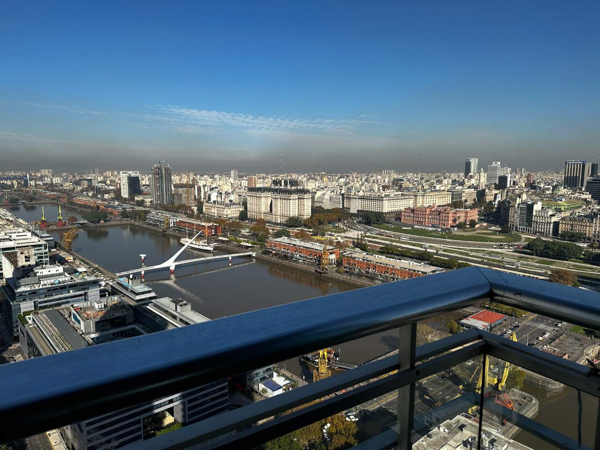 Alquiler 2 amb Torres del Yacht vista ciudad — foto 3
