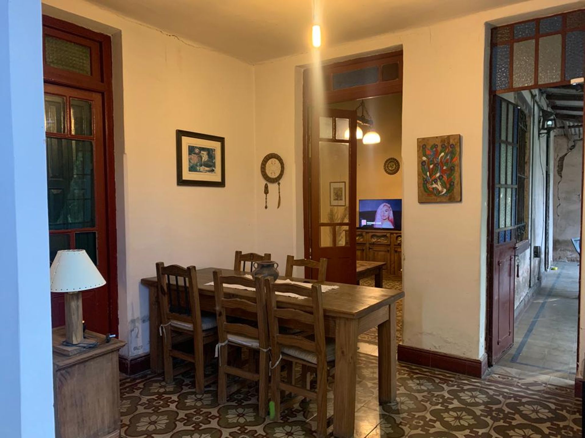 VENTA CASA CON JARDIN A REFACCIONAR - 2