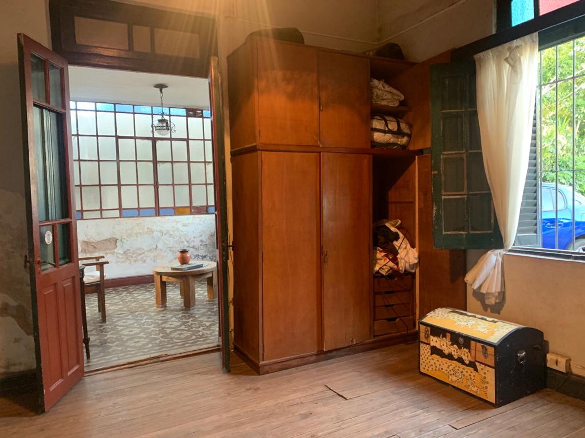 VENTA CASA CON JARDIN A REFACCIONAR - 10