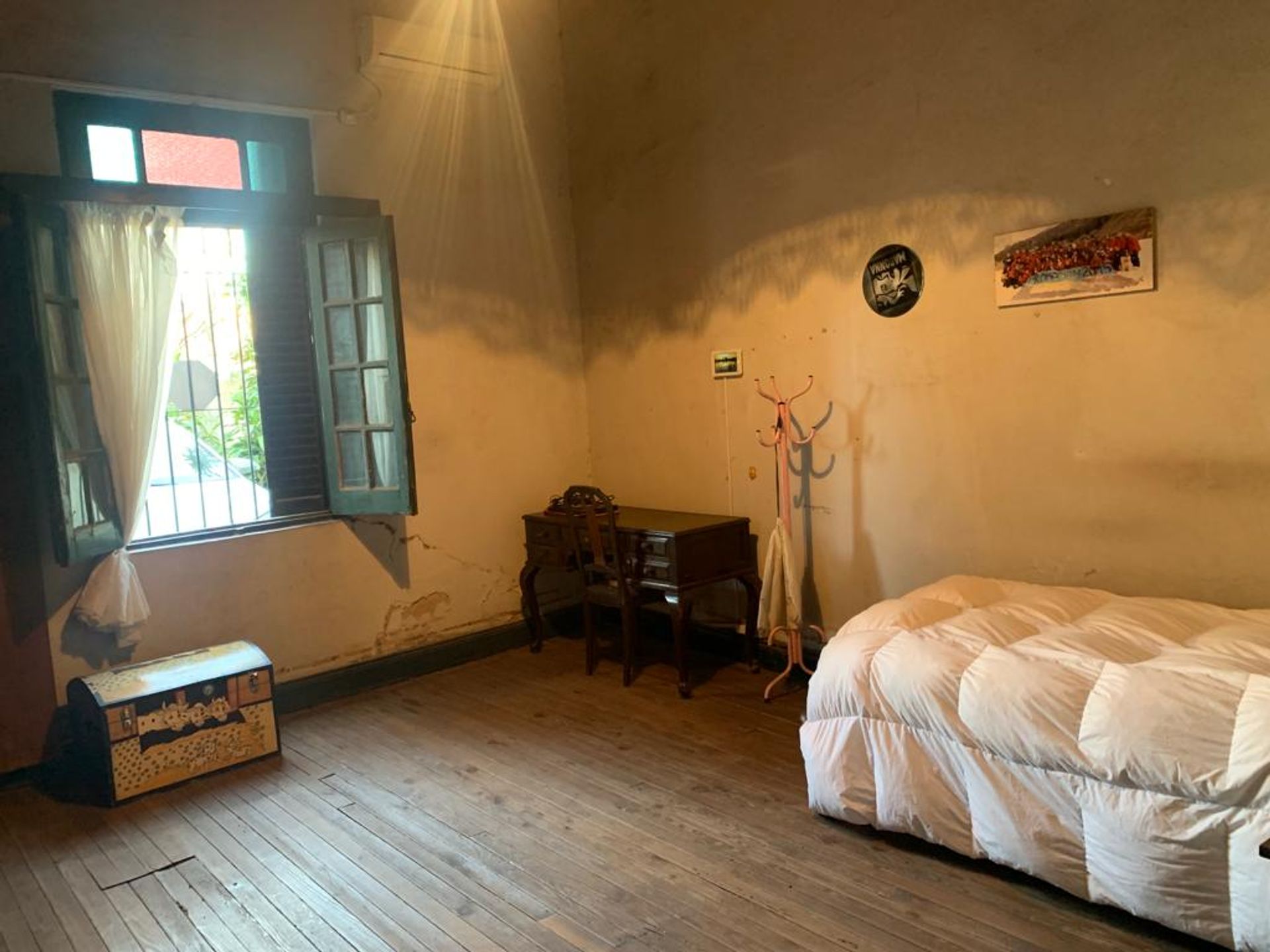 VENTA CASA CON JARDIN A REFACCIONAR - 7