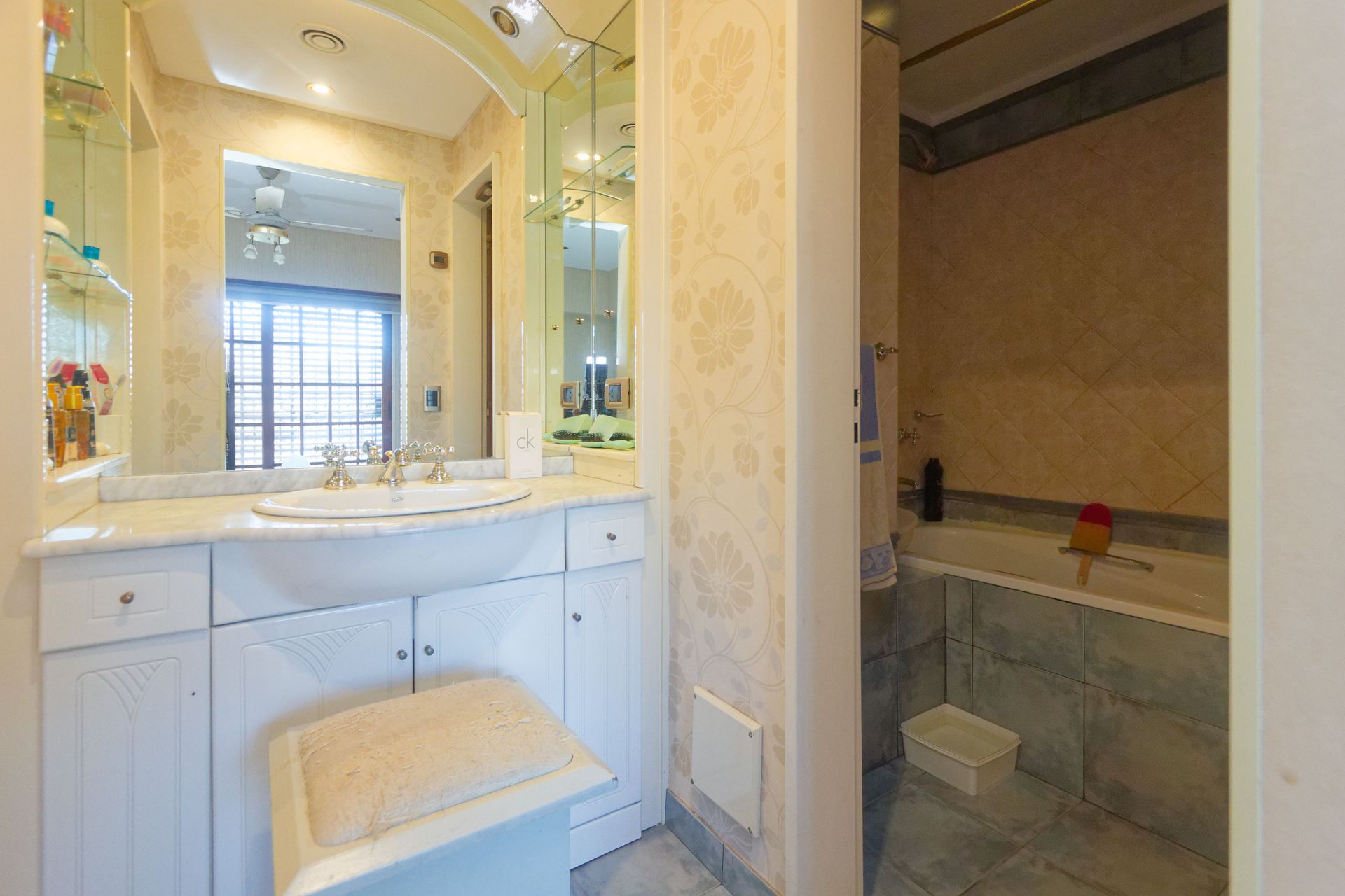 CASA 7 AMB JARD&Iacute;N QUINCHO LAVADERO COCHERA — foto 11