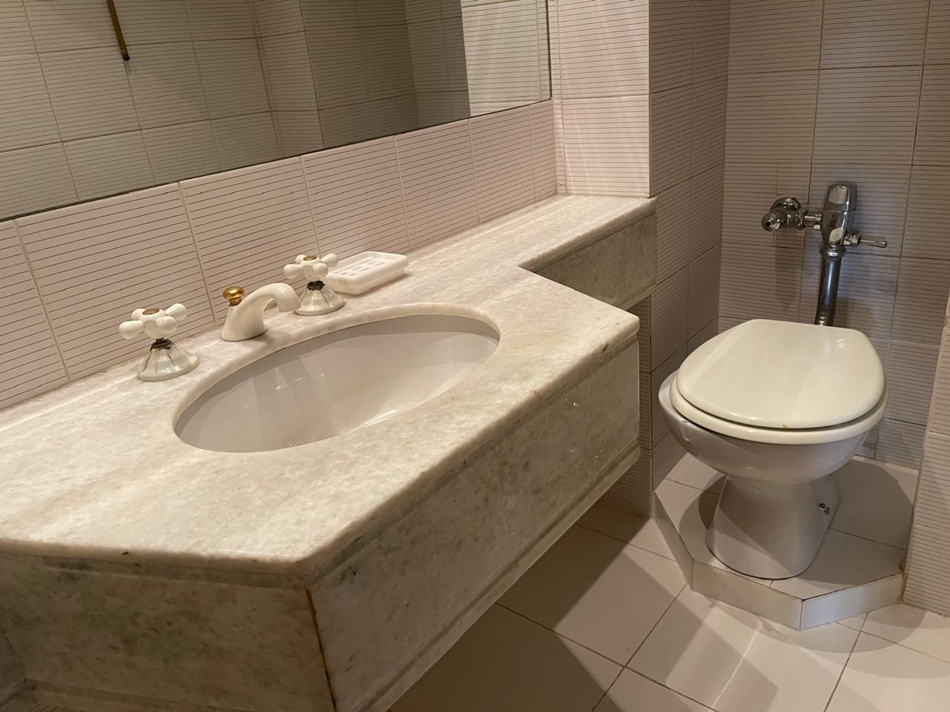 VENTA DPTO 3AMB C/DEP BALC&Oacute;N Y PATIO RECOLETA — foto 9