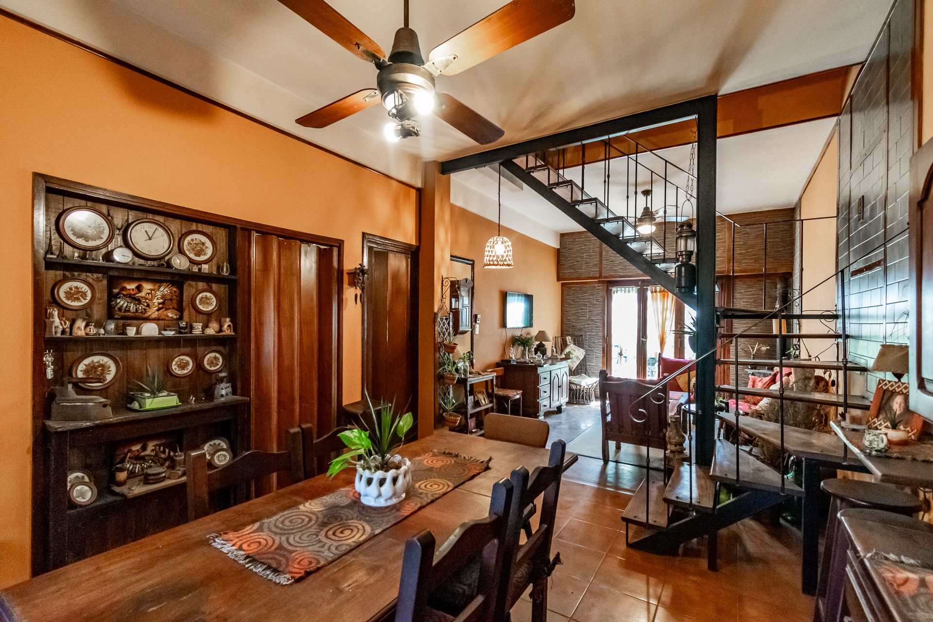 VENTA CASA 6 AMB. CON JARDÍN/COCH.SAN ANDRES - 2