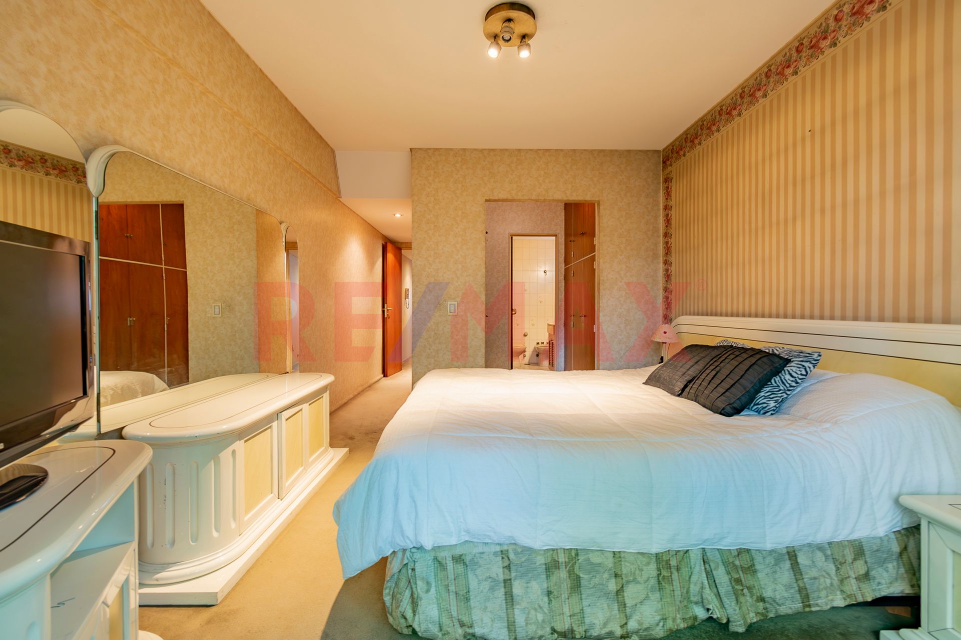 VENTA DEPTO C/COCHERA 163 m&sup2; GOYENA 1600 CABALLIT0 - 15