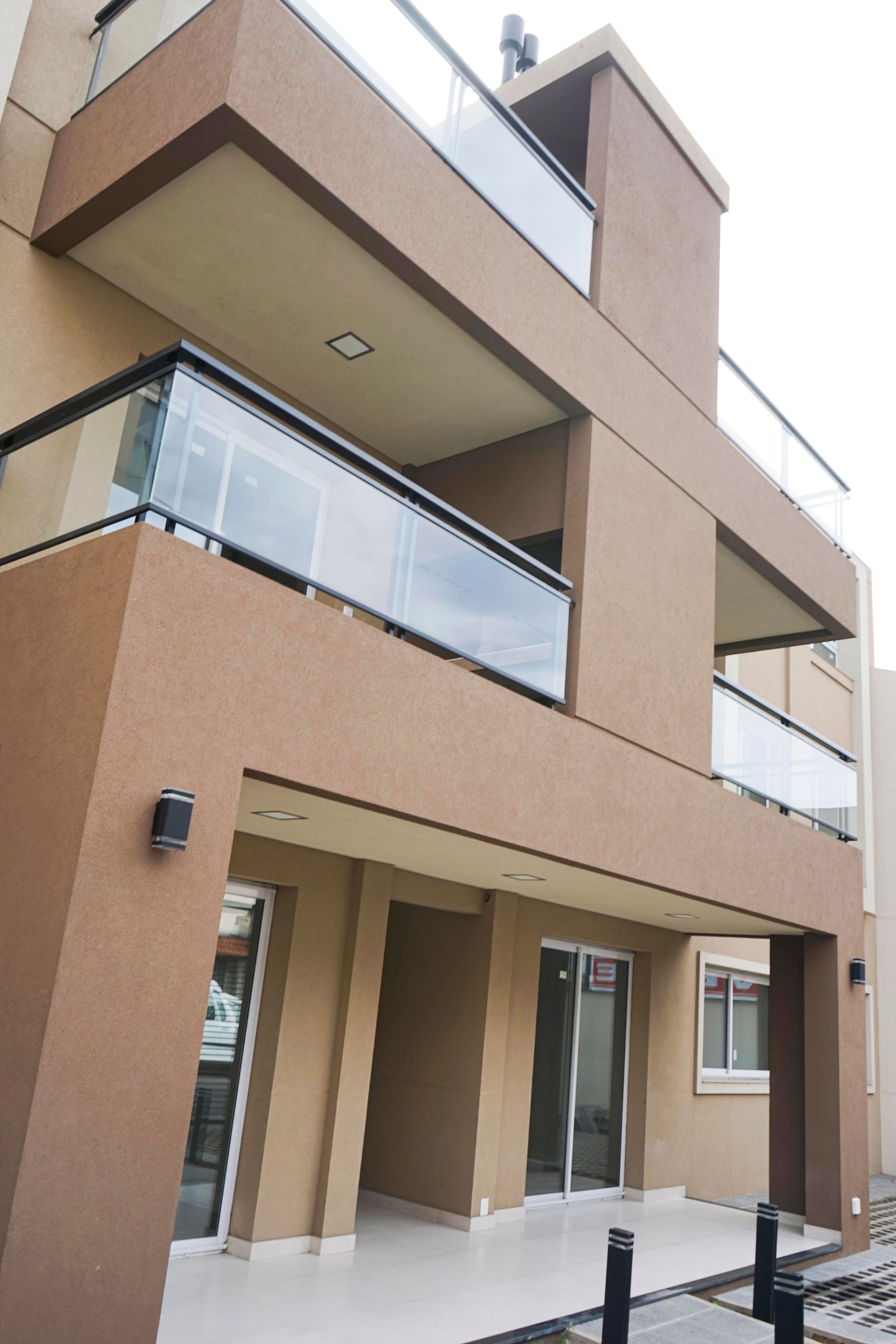 VENTA SEMIPISO TRES AMBIENTES RAMOS MEJIA - 8