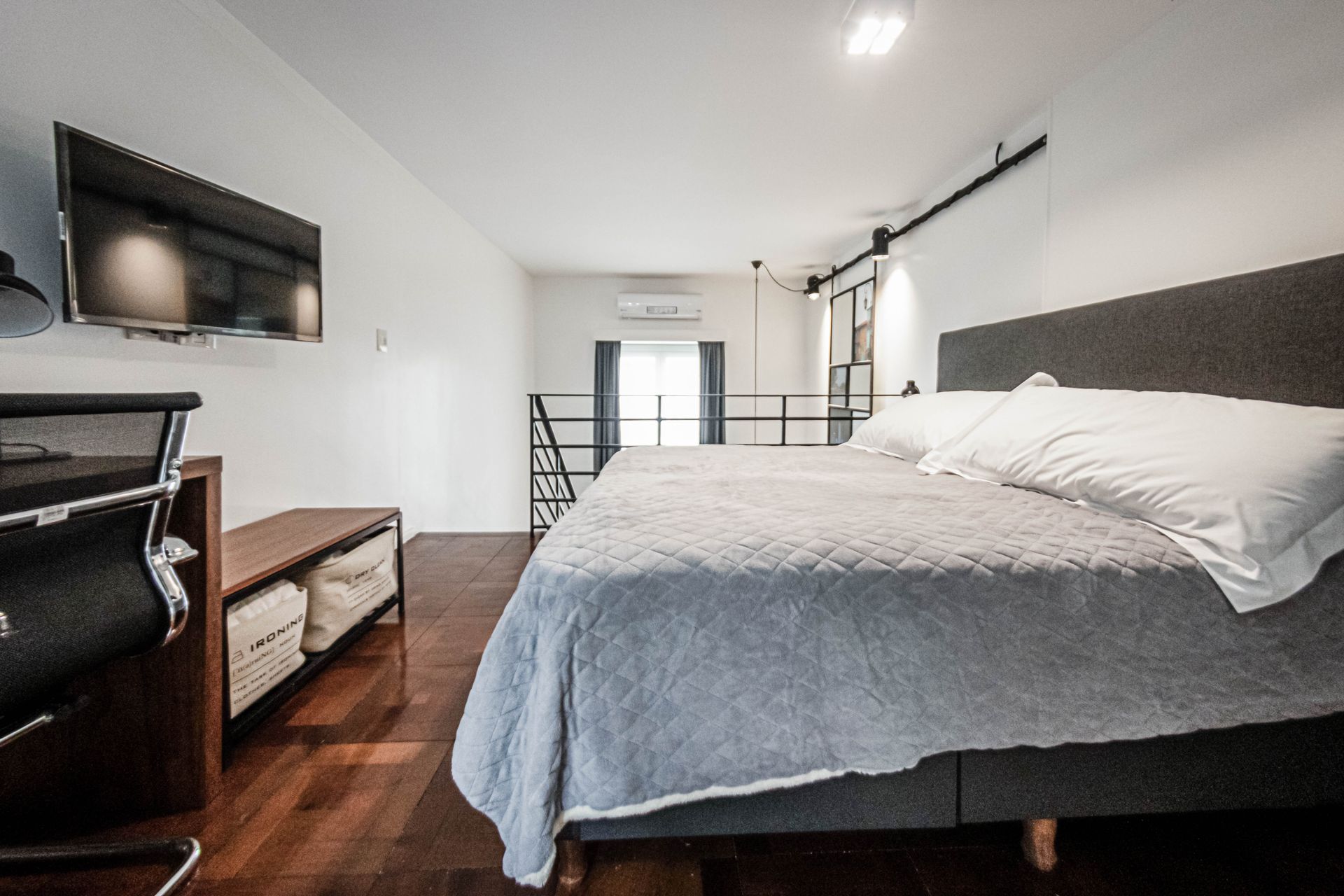 DEPTO TIPO LOFT ESTILO FRANCES - 14