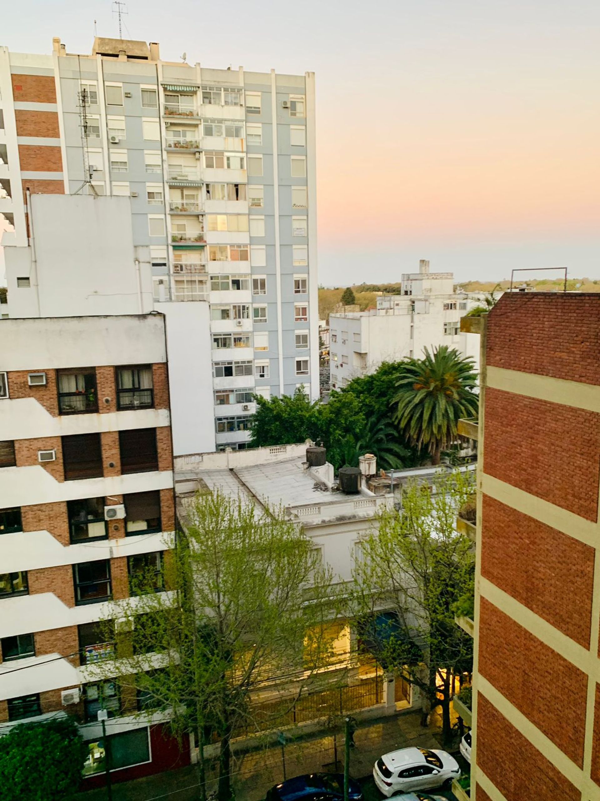 VENTA DPTO 4AMB C/DEP, 2 COCHERAS MARTINEZ CTRO — foto 2