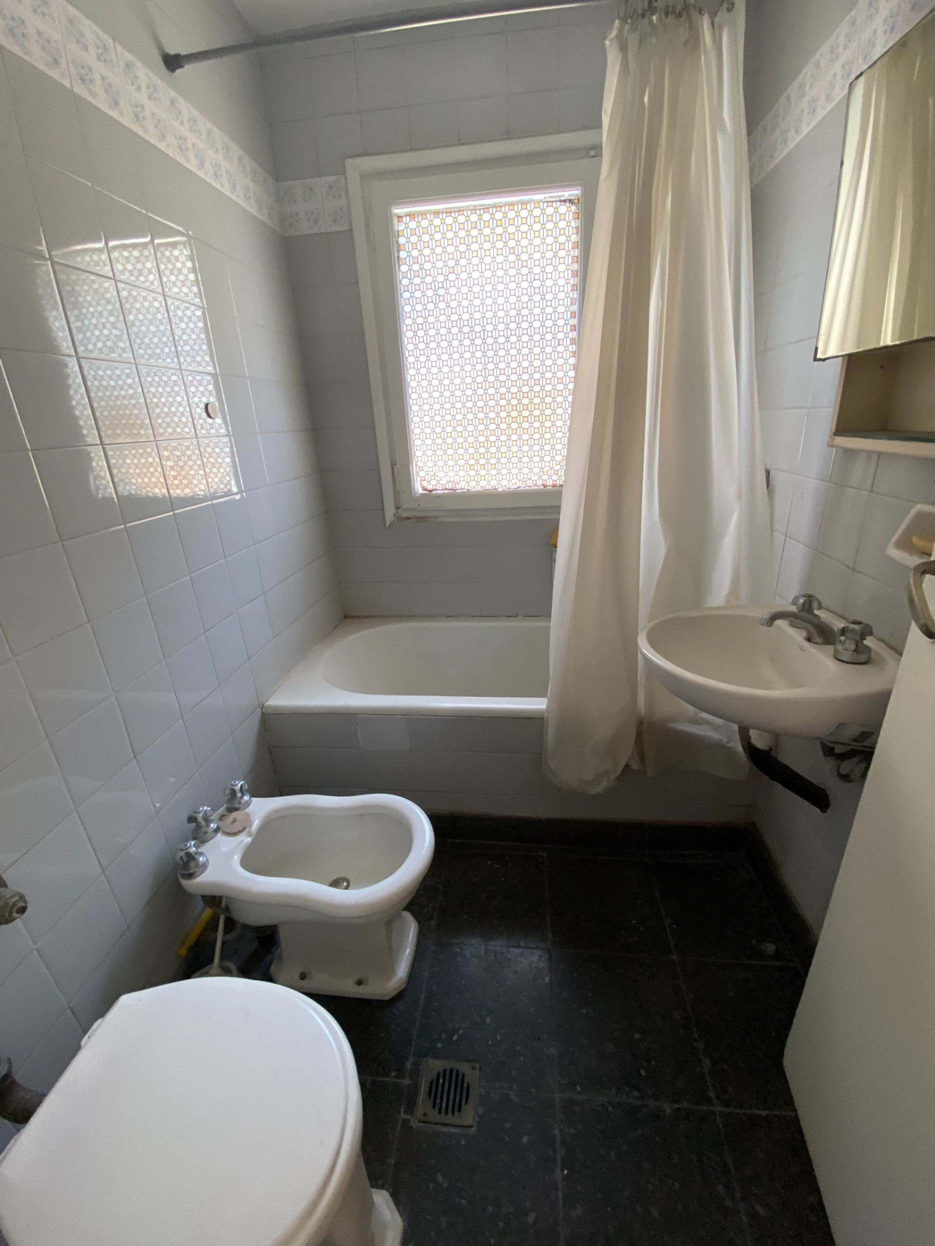 DEPARTAMENTO 4 AMBIENTES C/DEP VENTA BALVANERA - 5