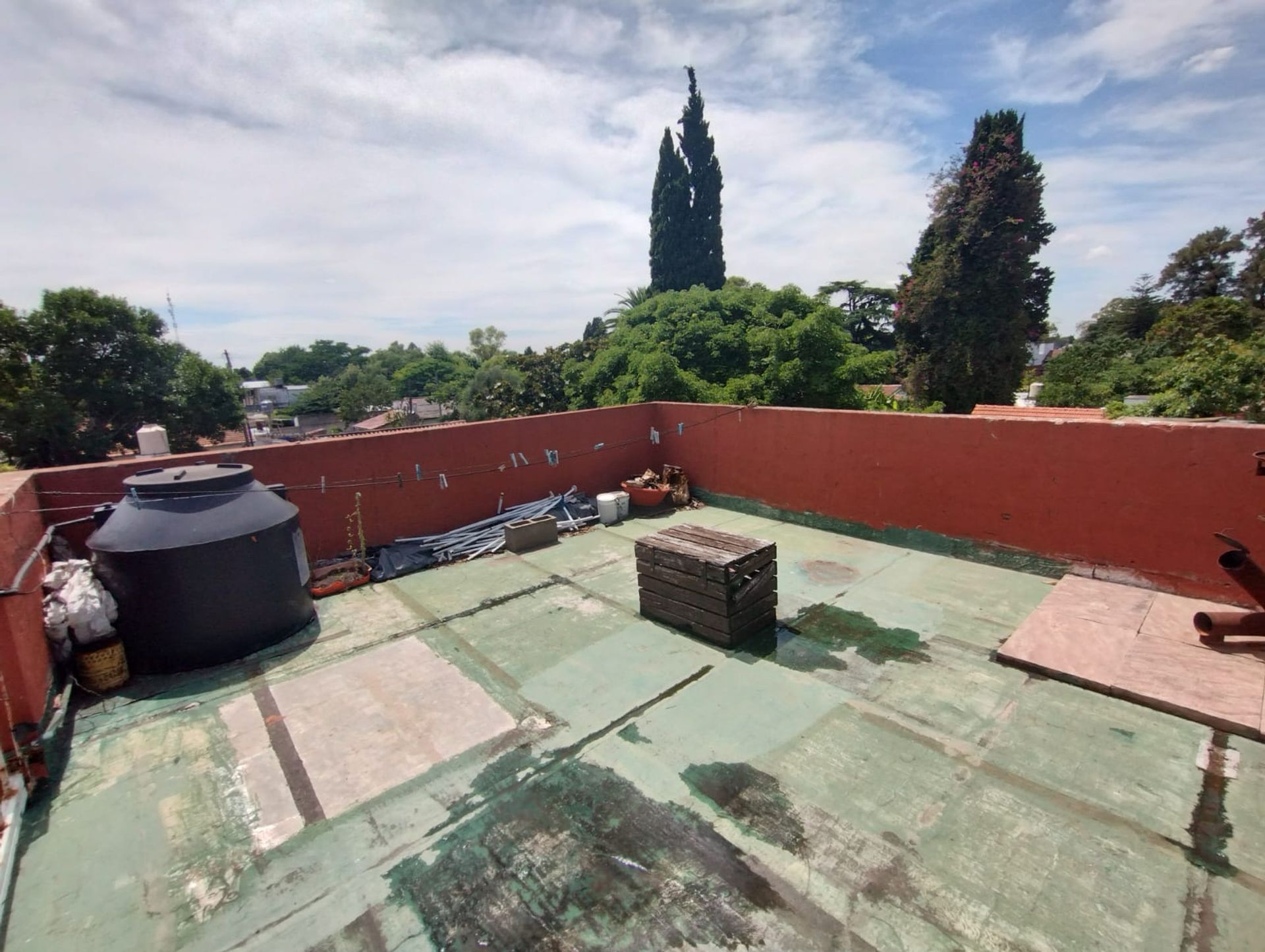 Venta Casa mas 2 departamentos Rafael Calzada - 18