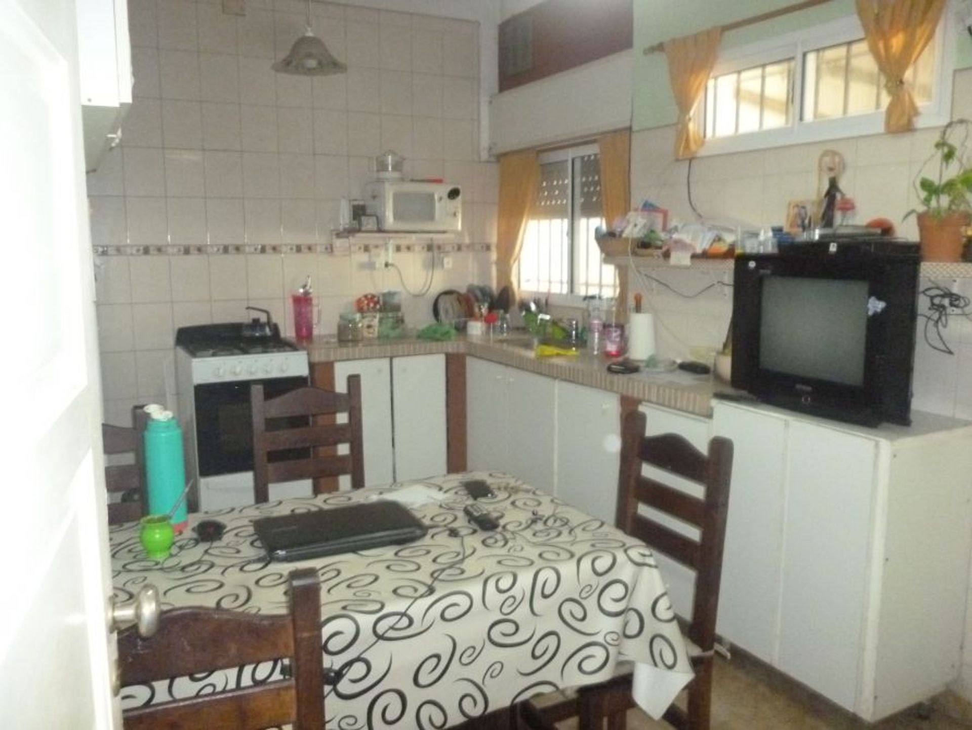 Venta Casa mas 2 departamentos Rafael Calzada - 7