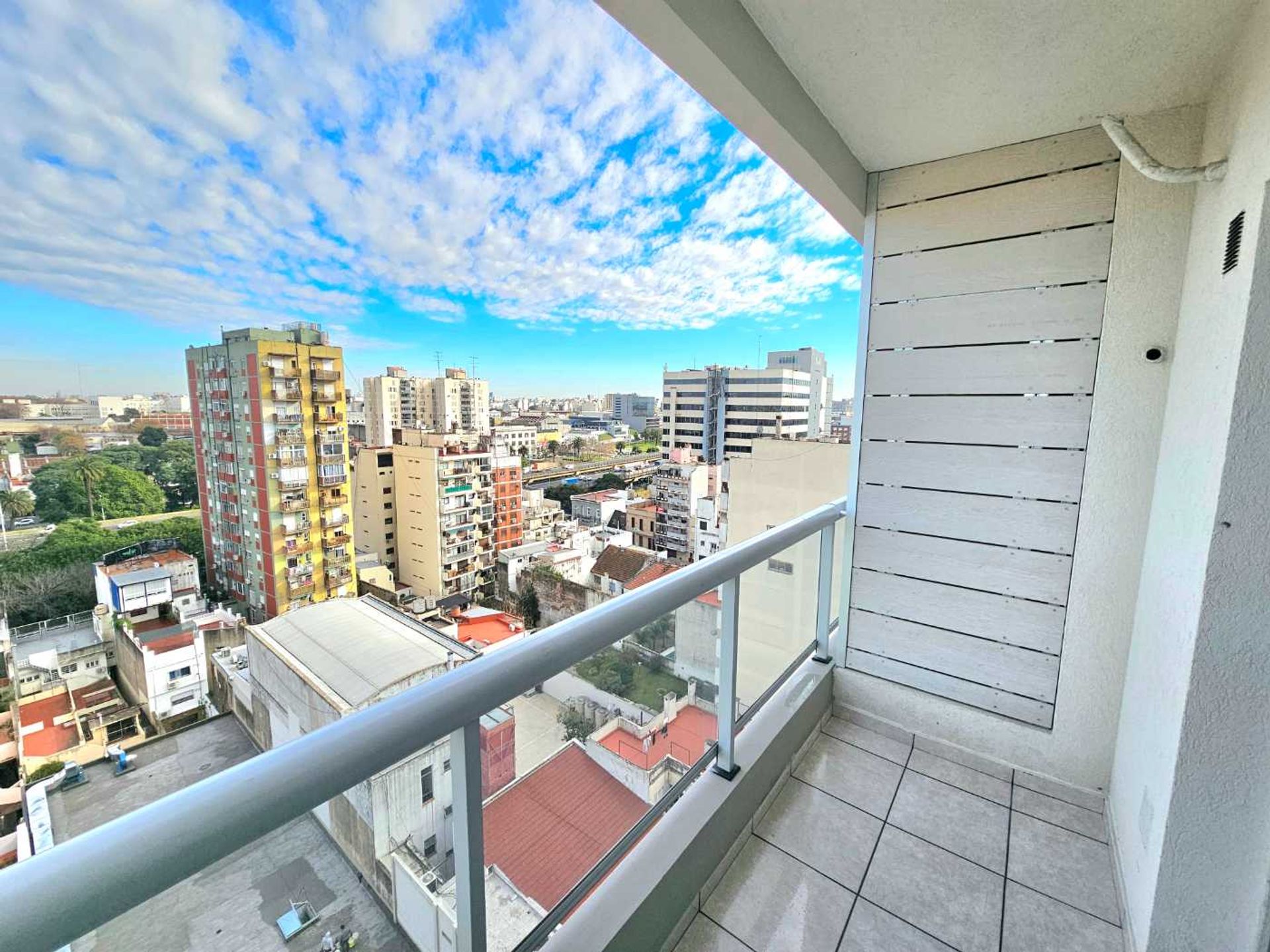 Venta Monoambiente Luminoso Piso Alto Barracas - 2