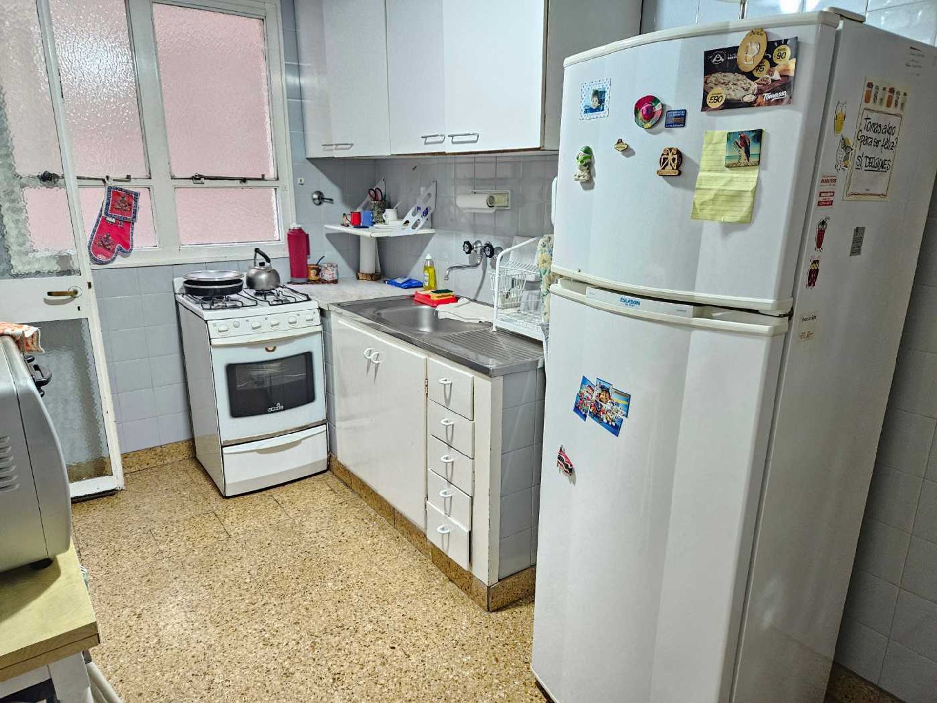 Departamento 4 ambientes balcón Cochera Seguridad - 10