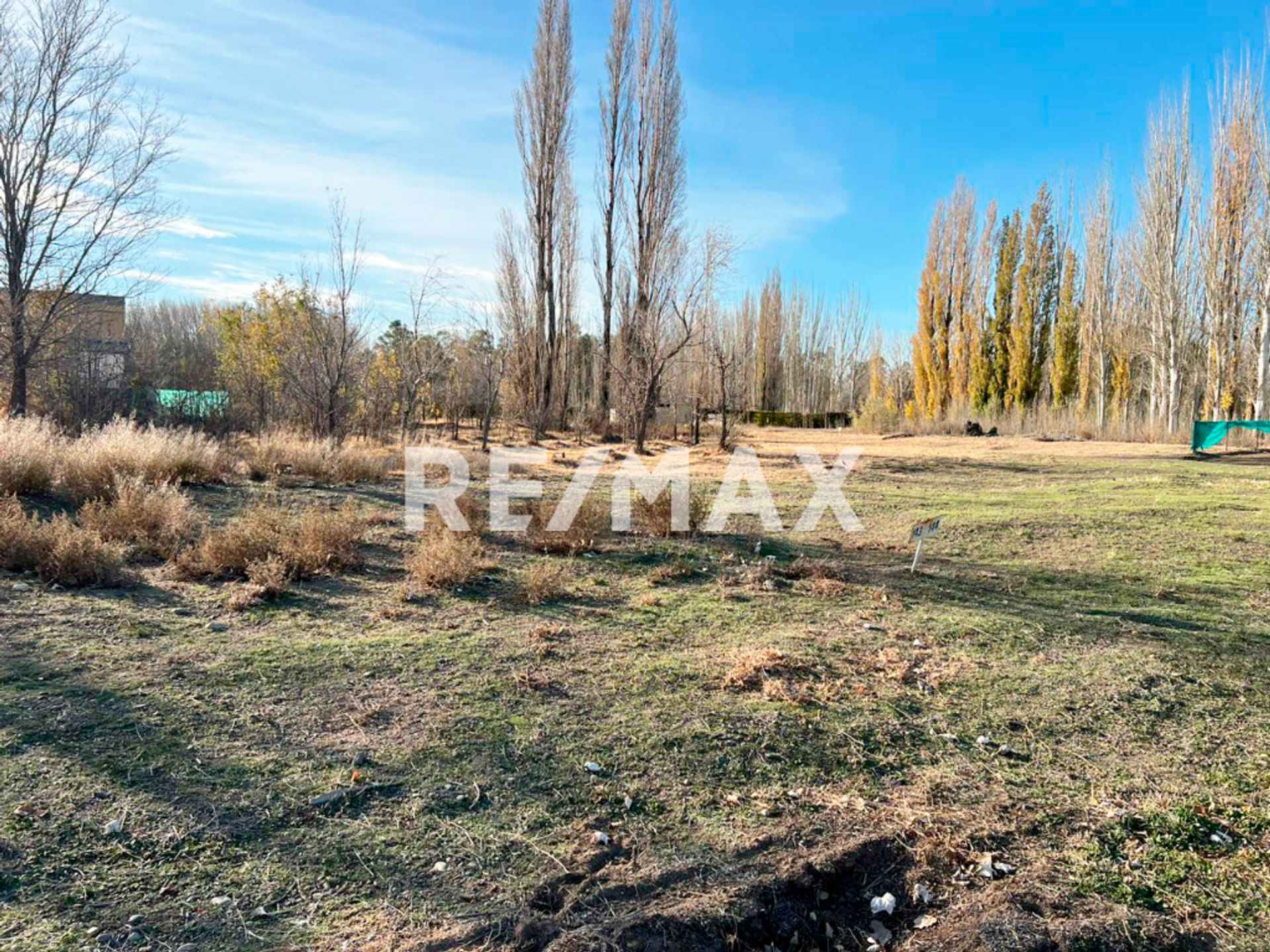 TERRENO EN CANALES DE PLOTTIER UF 143 - 5
