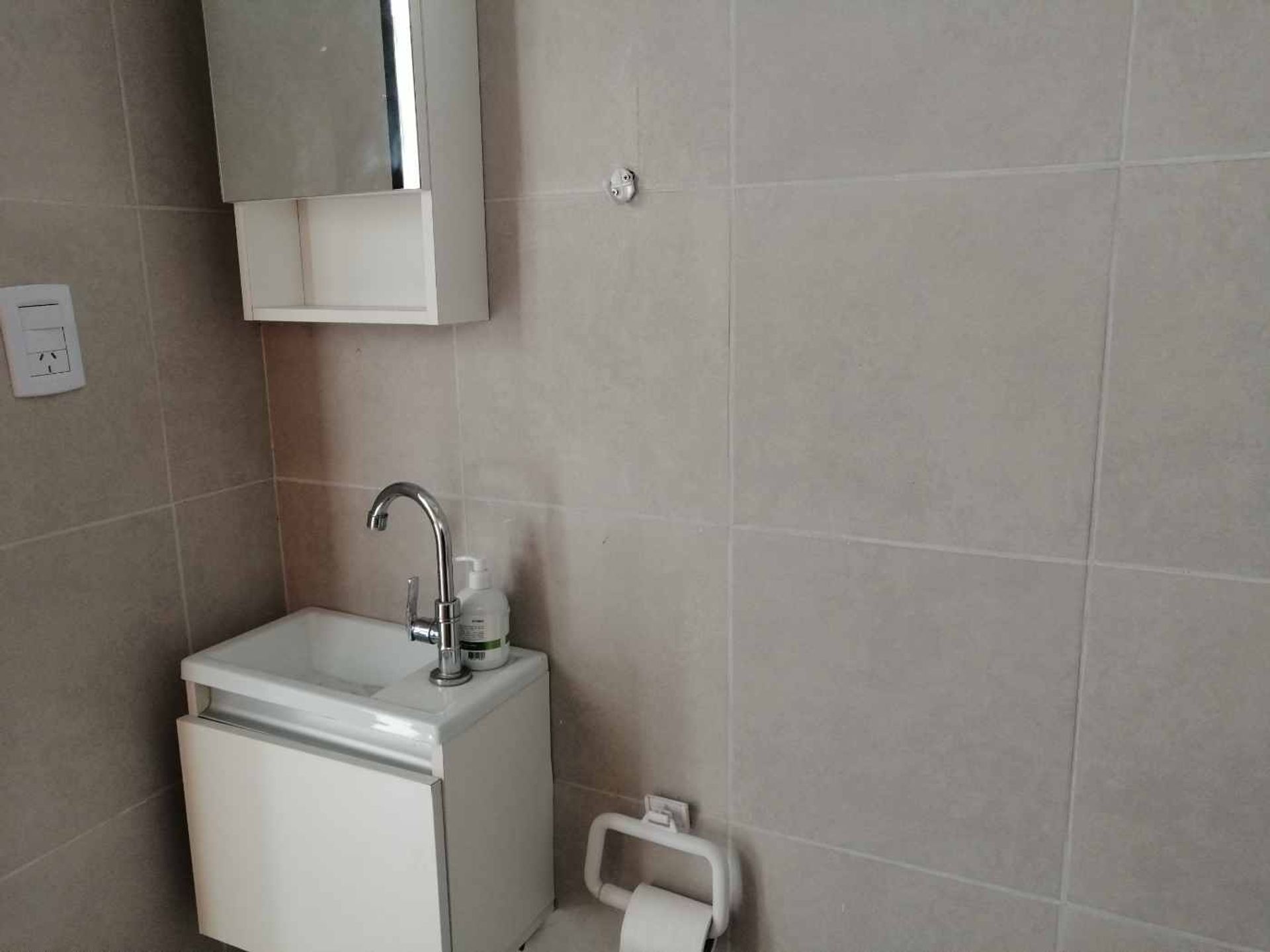 CASA 3 AMBIENTES VENTA MONTE GRANDE BIEN UBICADA - 17