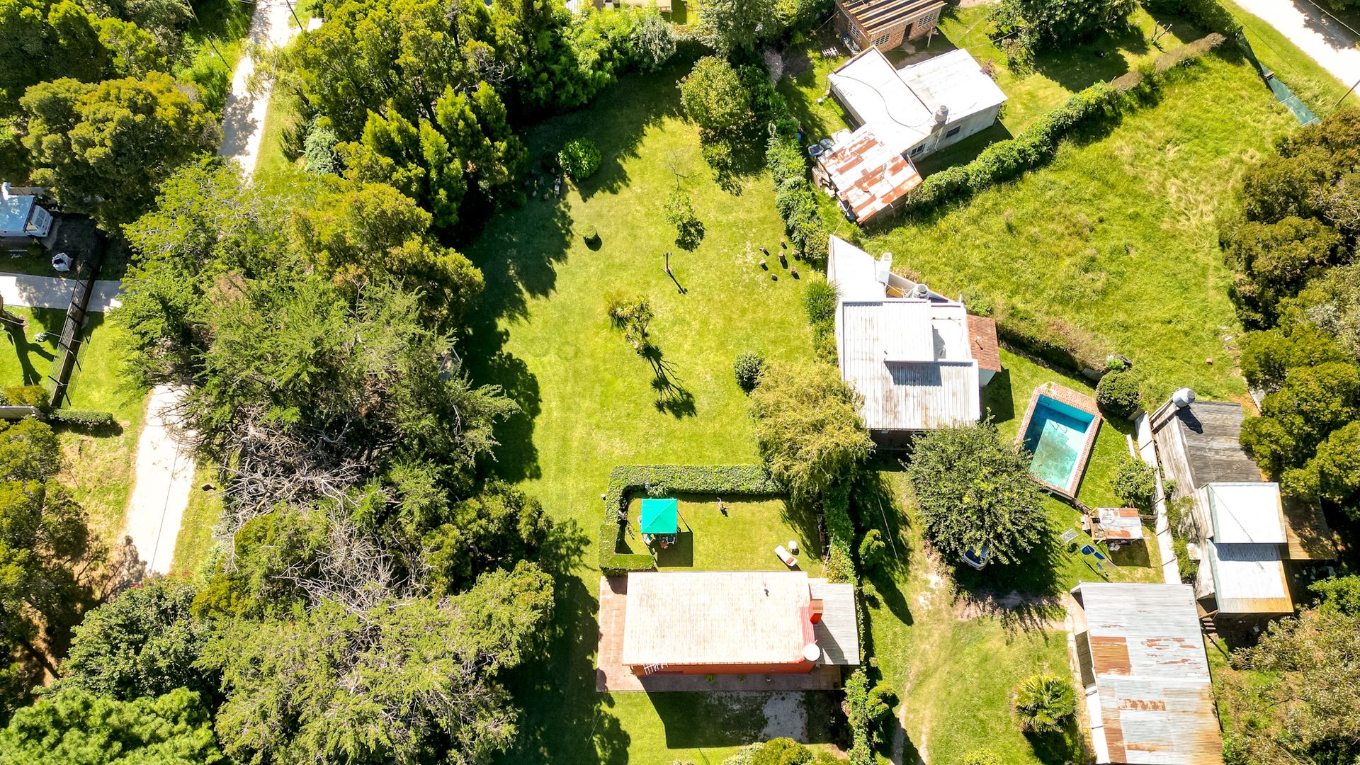 VENTA CASA 2 AMB. SOBRE 3 LOTES EN "EL SOSIEGO" - 12