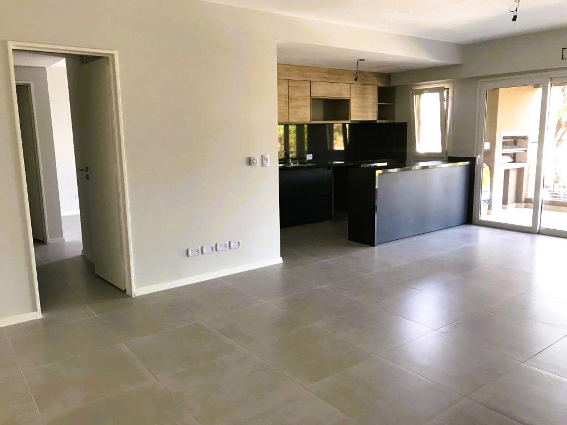 VENTA - PASIONARIA MARTINEZ - AMENITIES - 2 Coch - 13