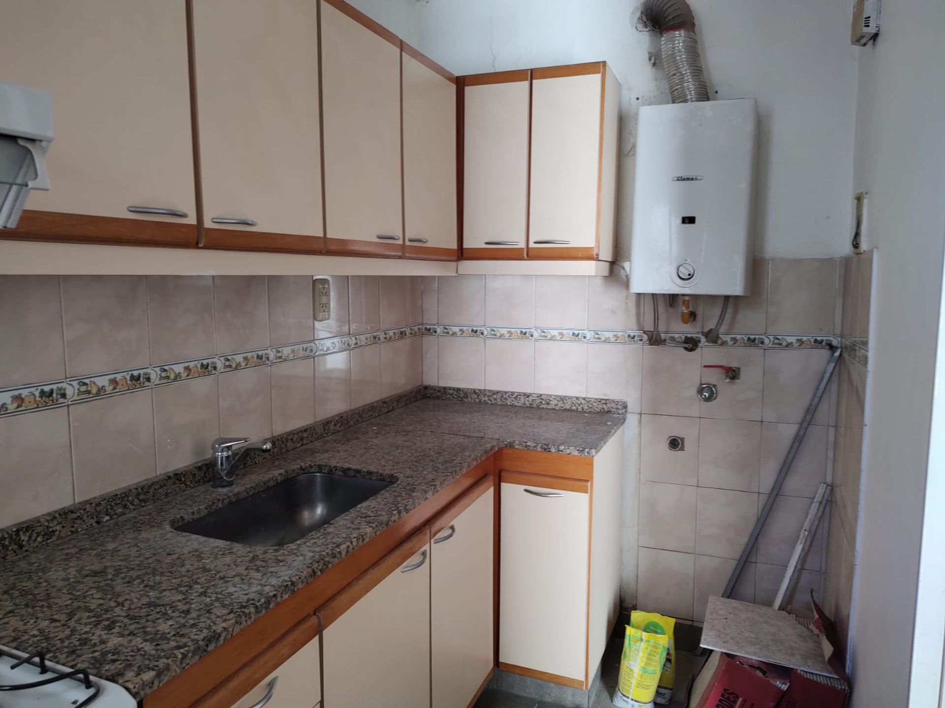 Venta Departamento Morón 2 ambientes con Patio - 16