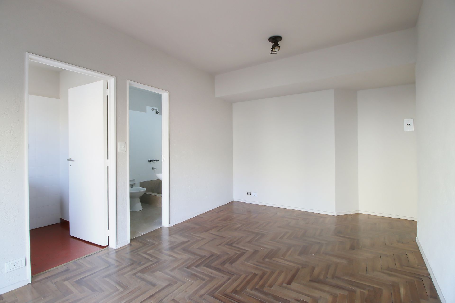 VENTA MONOAMBIENTE CON BALCON - A RECICLAR - RECOLETA — foto 3