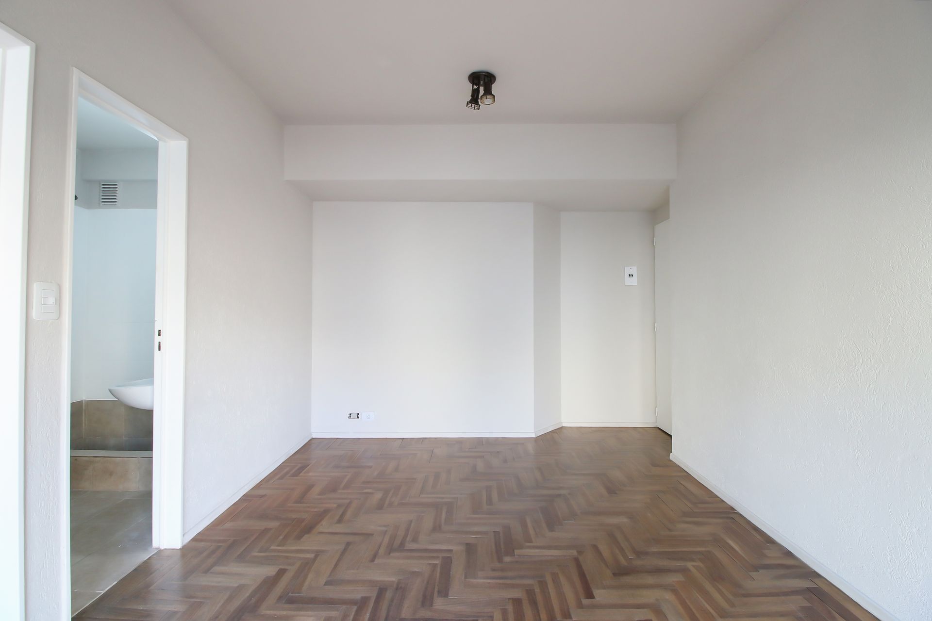 VENTA MONOAMBIENTE CON BALCON - A RECICLAR - RECOLETA — foto 4