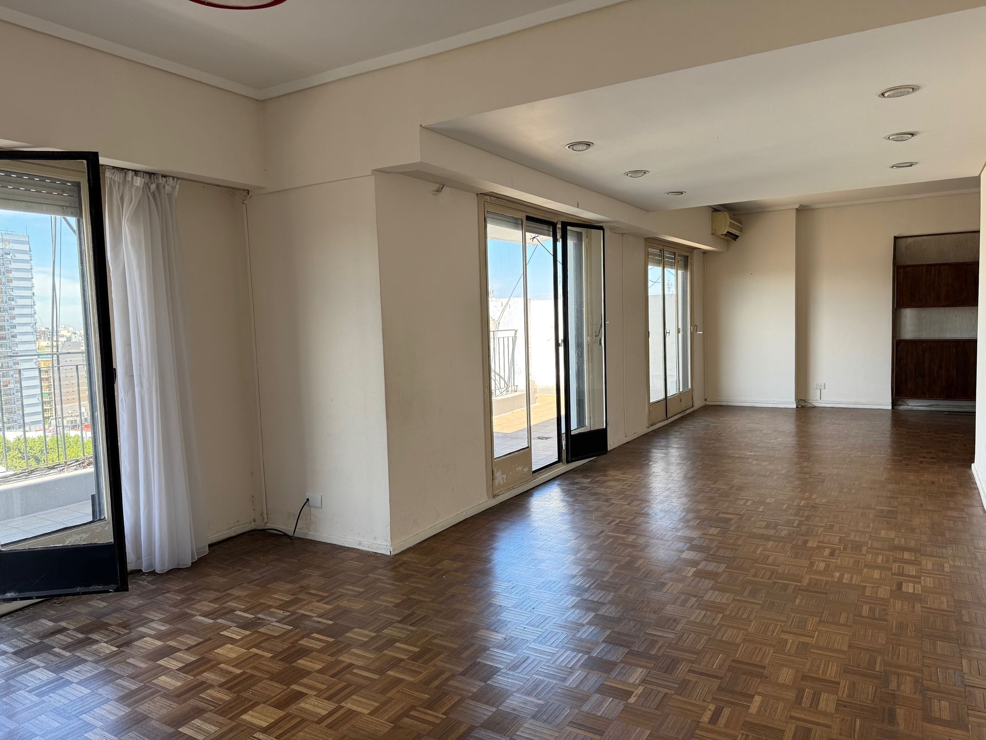 VENTA DEPARTAMENTO DUPLEX BALCON TERRAZA -ALMAGRO - 3