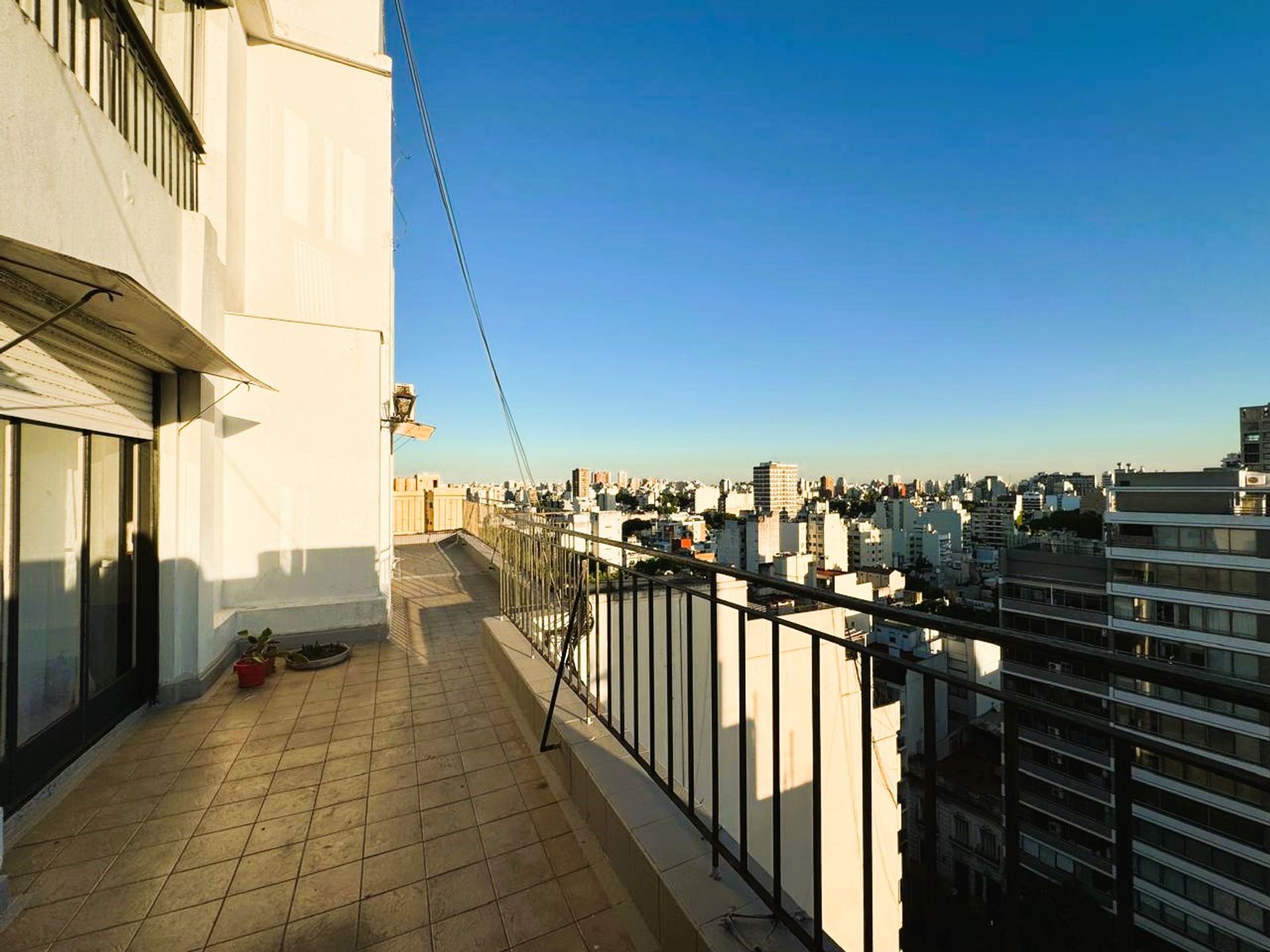 VENTA DEPARTAMENTO DUPLEX BALCON TERRAZA -ALMAGRO - 1