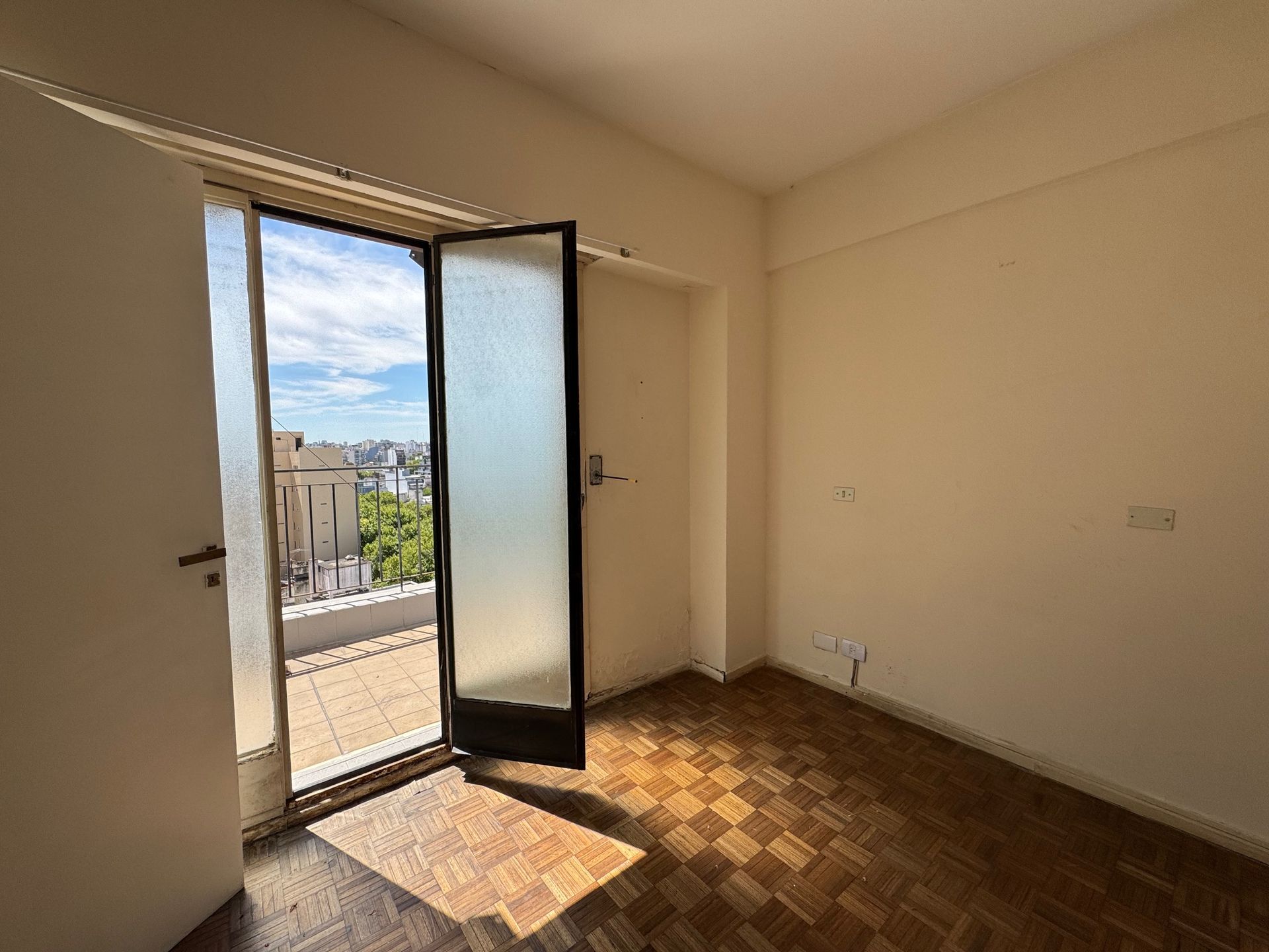 VENTA DEPARTAMENTO DUPLEX BALCON TERRAZA -ALMAGRO - 8