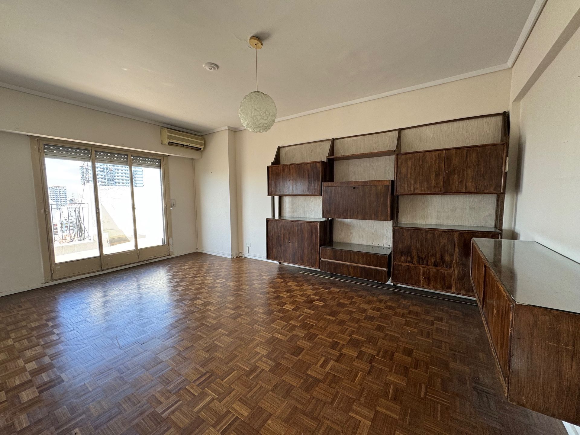 VENTA DEPARTAMENTO DUPLEX BALCON TERRAZA -ALMAGRO - 4