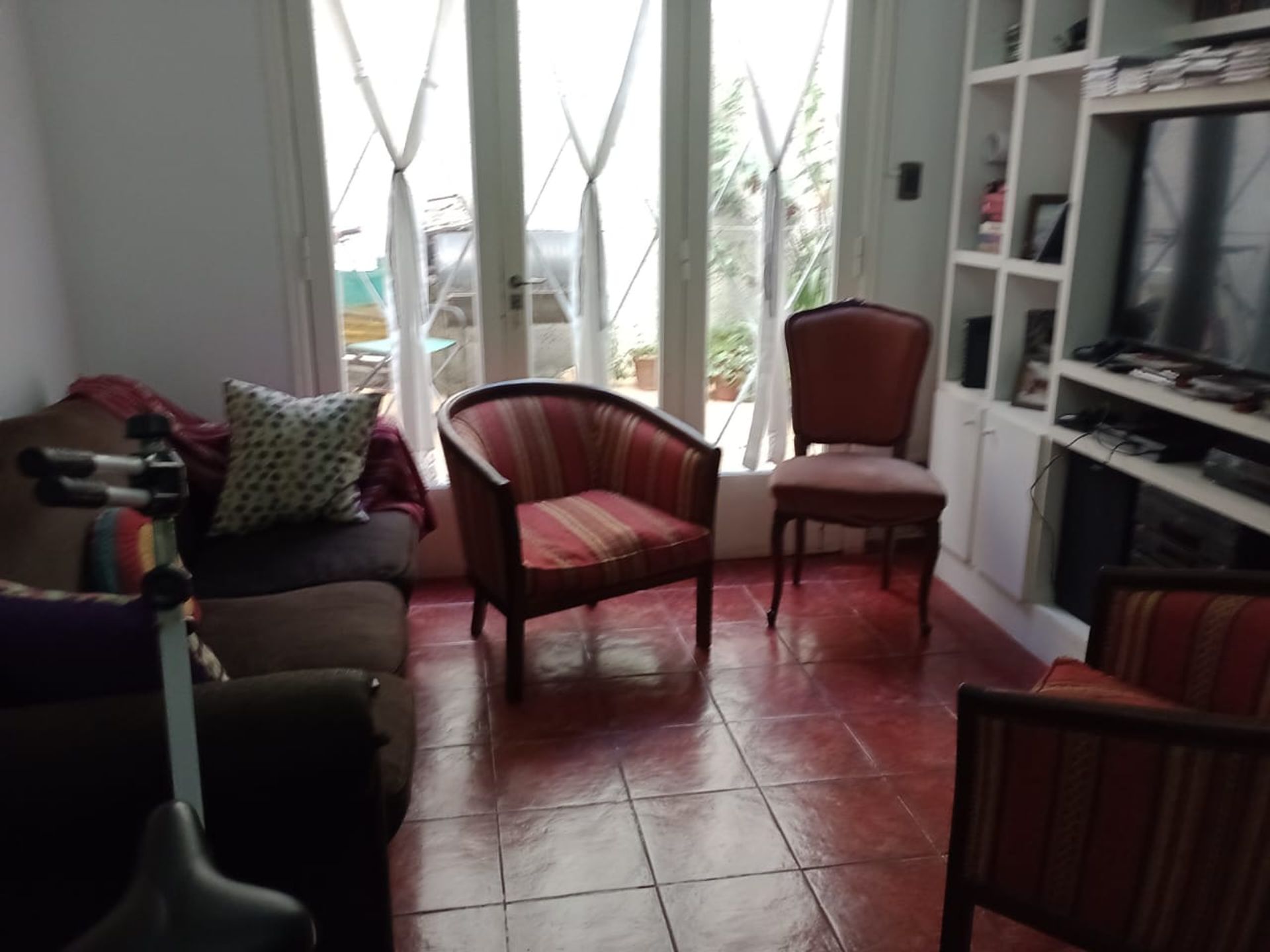 Muy bello ph en P.B. edificio hermoso APTO PROF. - 3