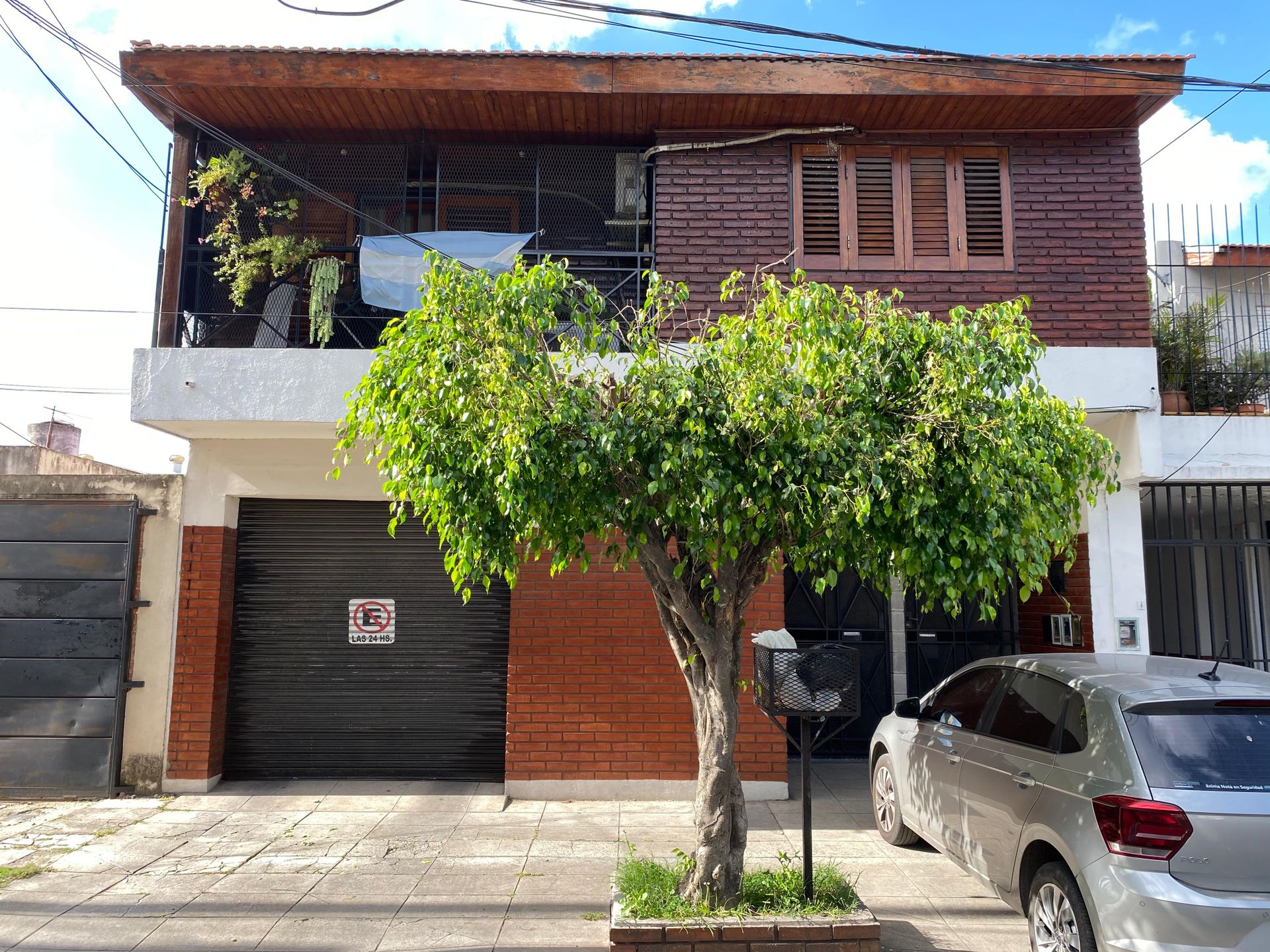 VENTA PH 4 AMBIENTES CASEROS BALCON - 3