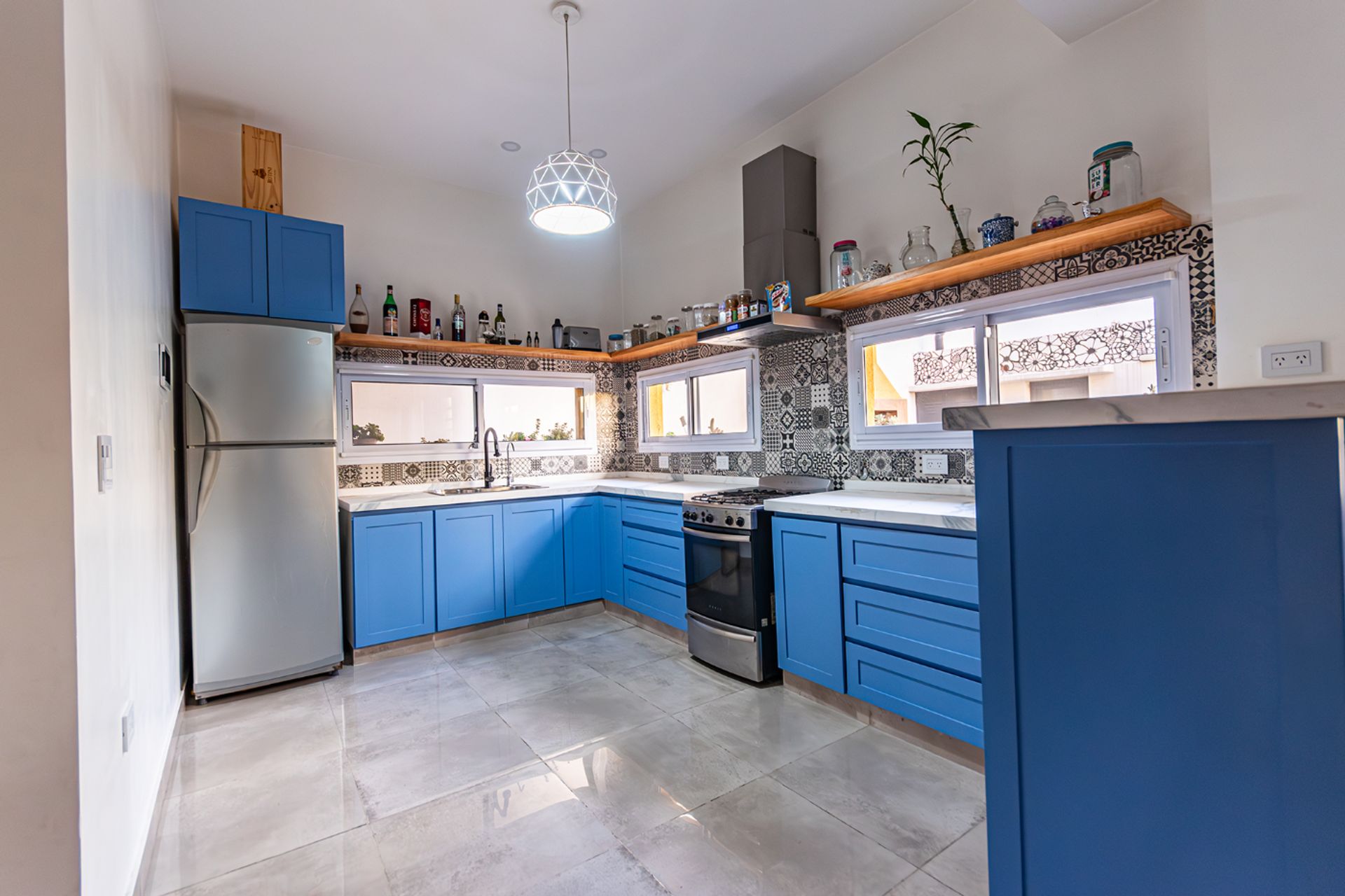 Venta casa 4 ambientes Wilde. - 2