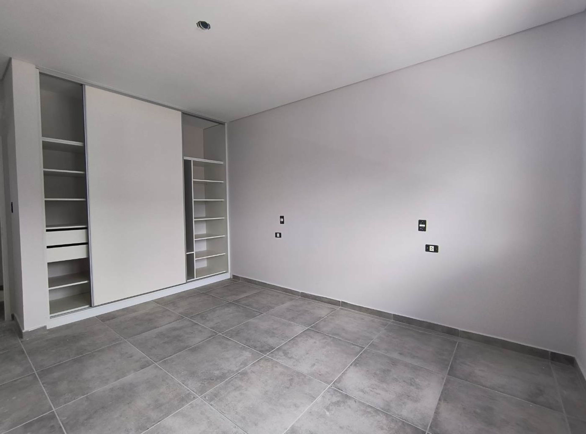 VENTA DUPLEX DE TRES DORMITORIOS EN NEUQUEN - 7