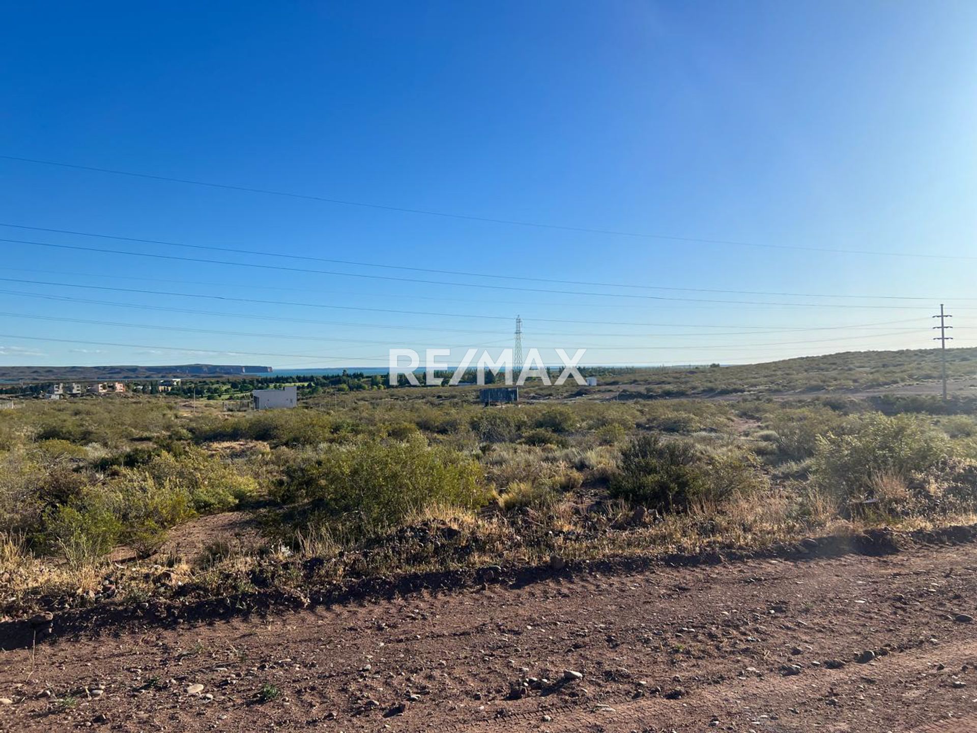 LOTE EN VENTA LOS GIGANTES VILLA EL CHOCON 450 MTS - 2