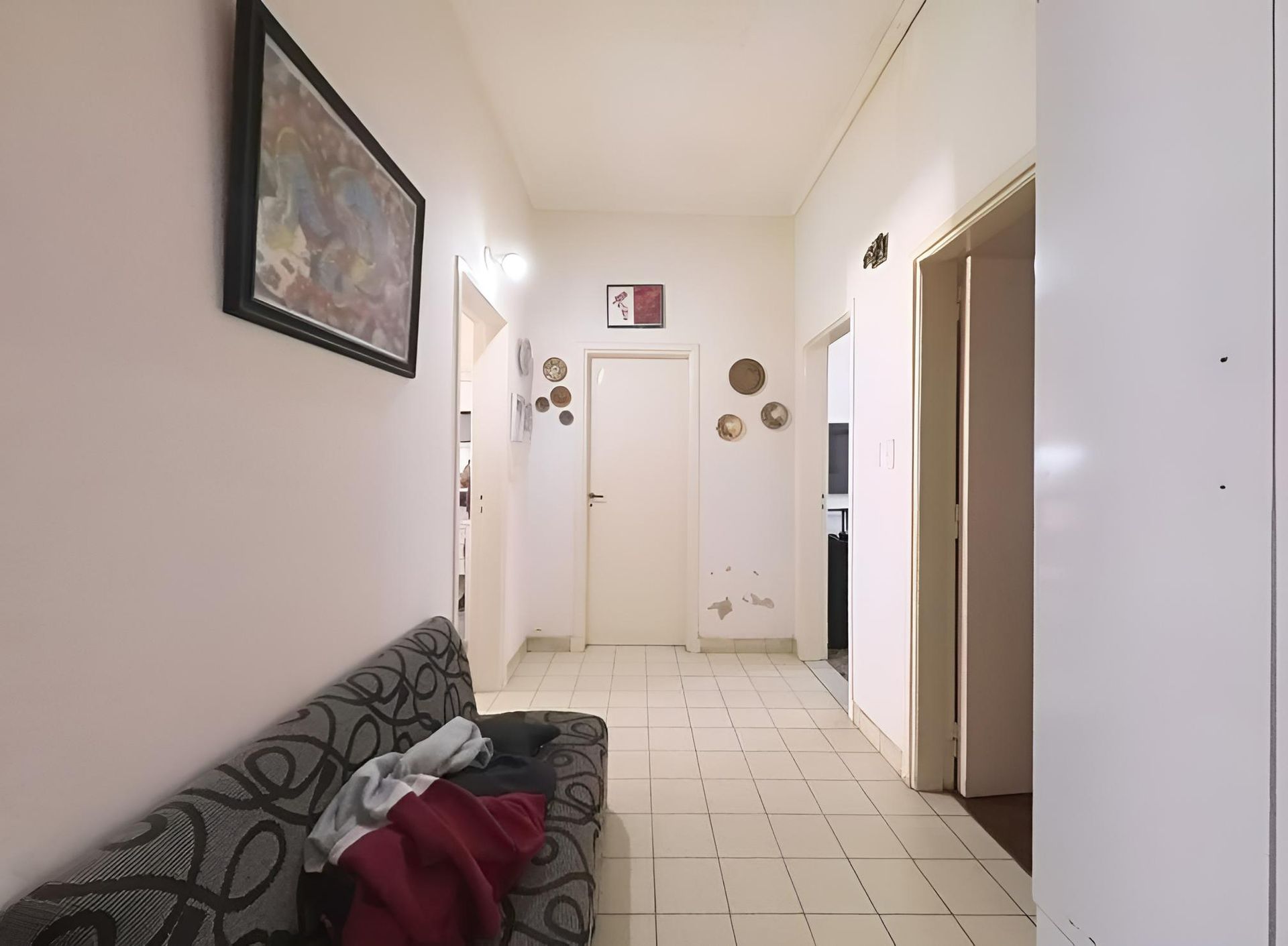 Venta de casa y 3 departamentos Hurlingham p renta - 13