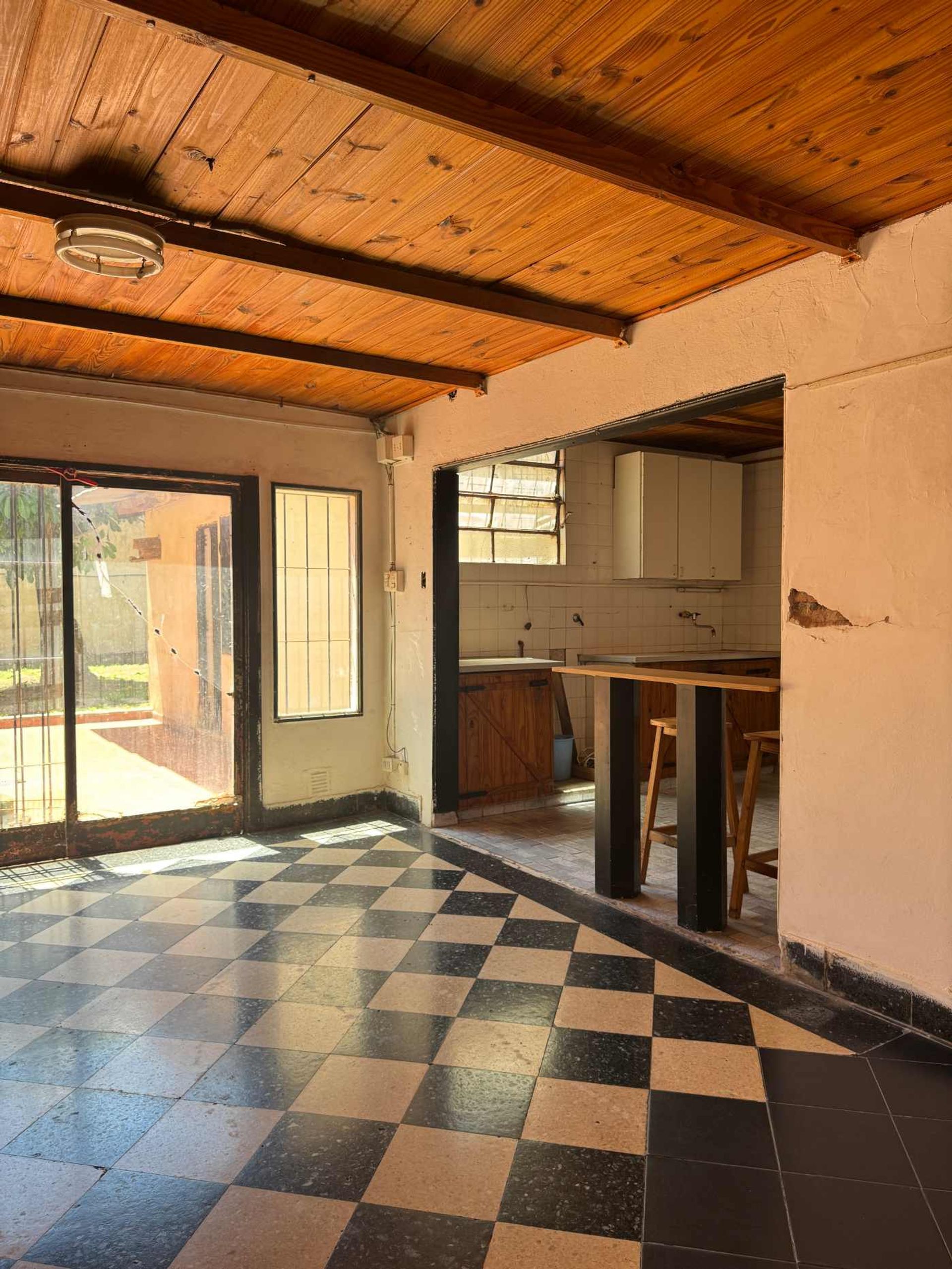 PH A REFACCIONAR C/JARDIN EN VENTA- SANTOS LUGARES - 19