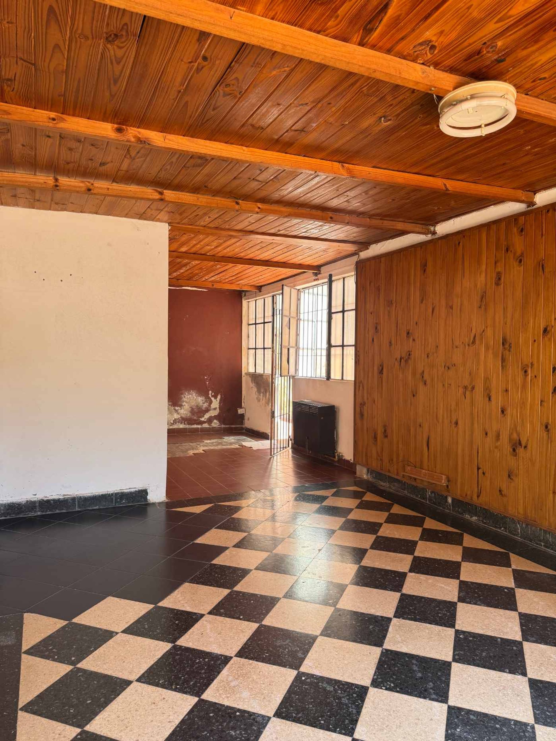 PH A REFACCIONAR C/JARDIN EN VENTA- SANTOS LUGARES - 14