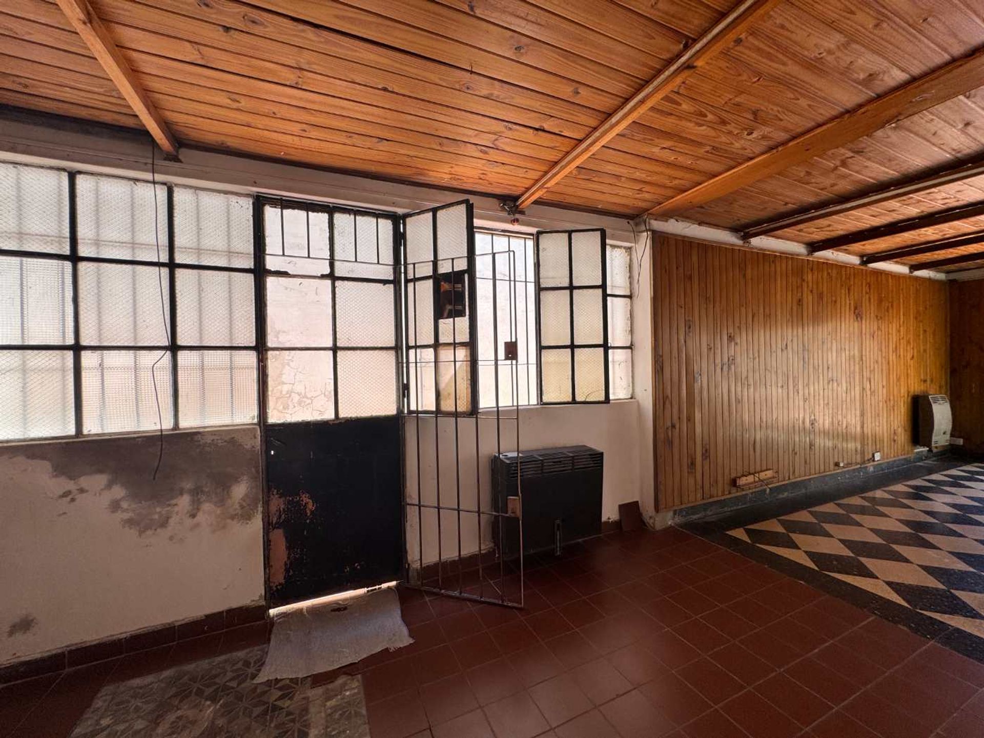 PH A REFACCIONAR C/JARDIN EN VENTA- SANTOS LUGARES - 10