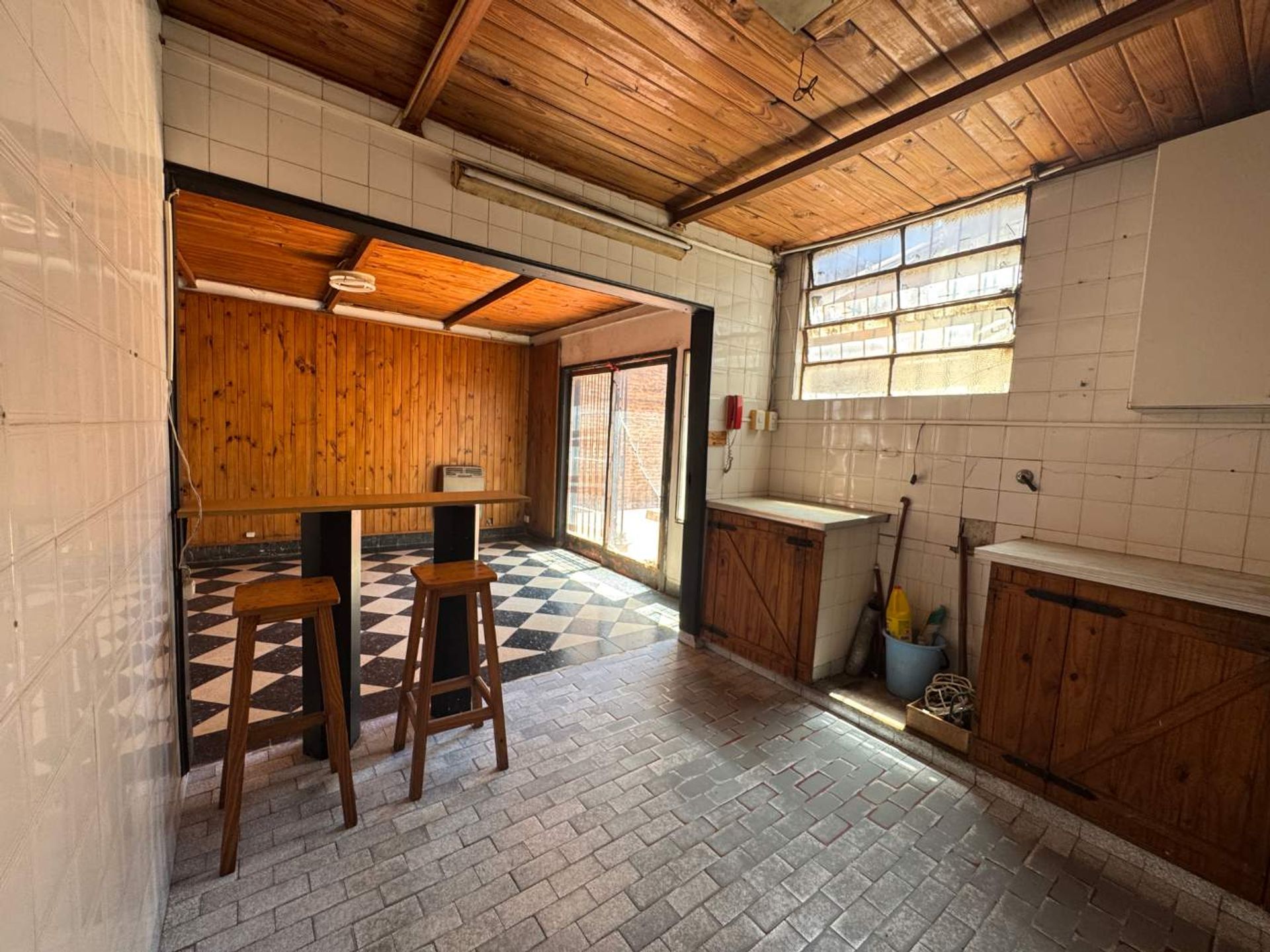 PH A REFACCIONAR C/JARDIN EN VENTA- SANTOS LUGARES - 12